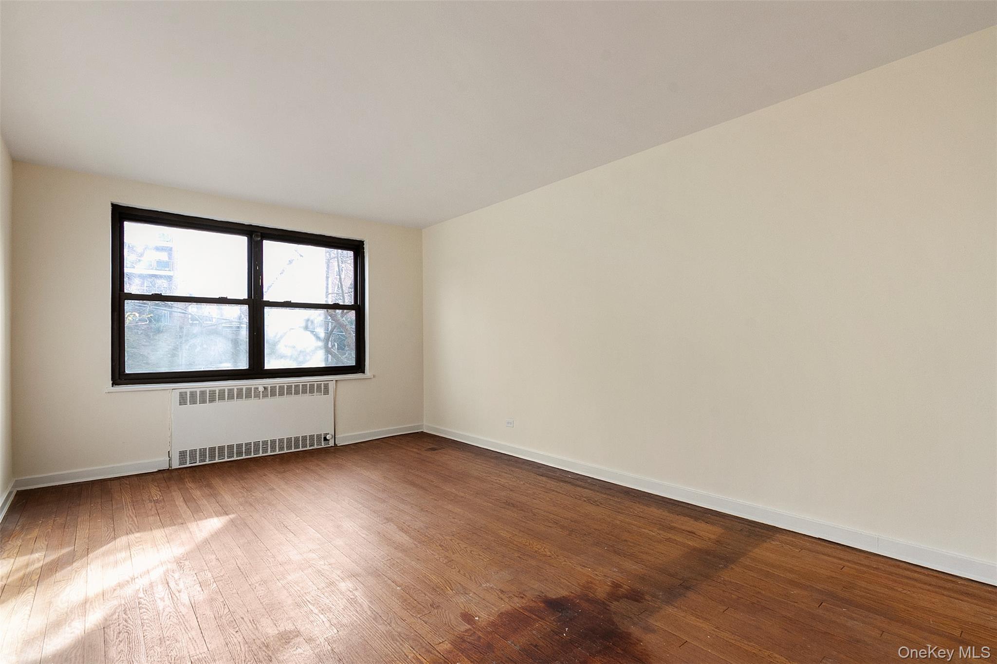 #8 photo, 5 Rockledge Road, Hartsdale , NY 10530