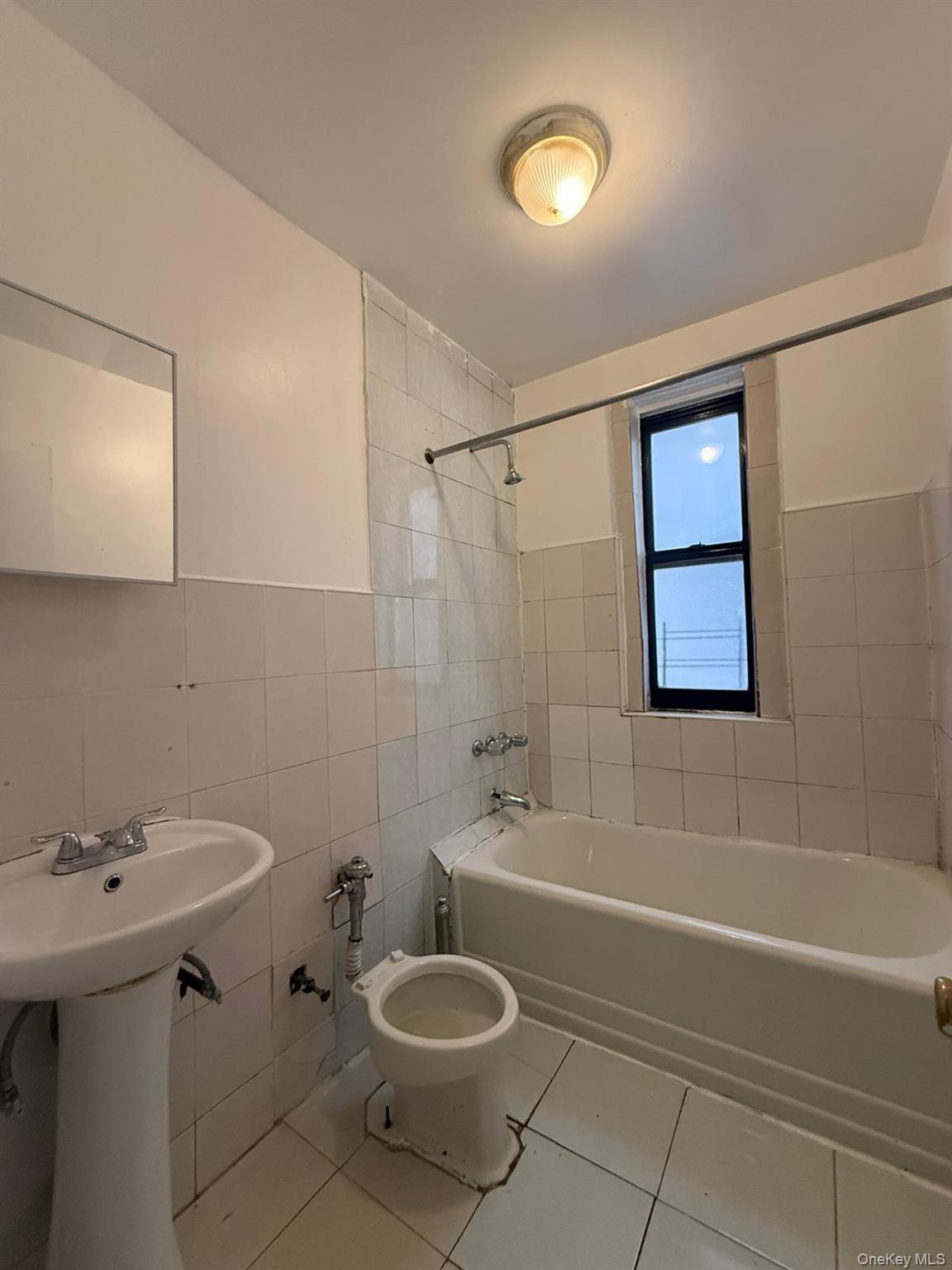 #15 photo, 835 Fox Street, Bronx , NY 10459