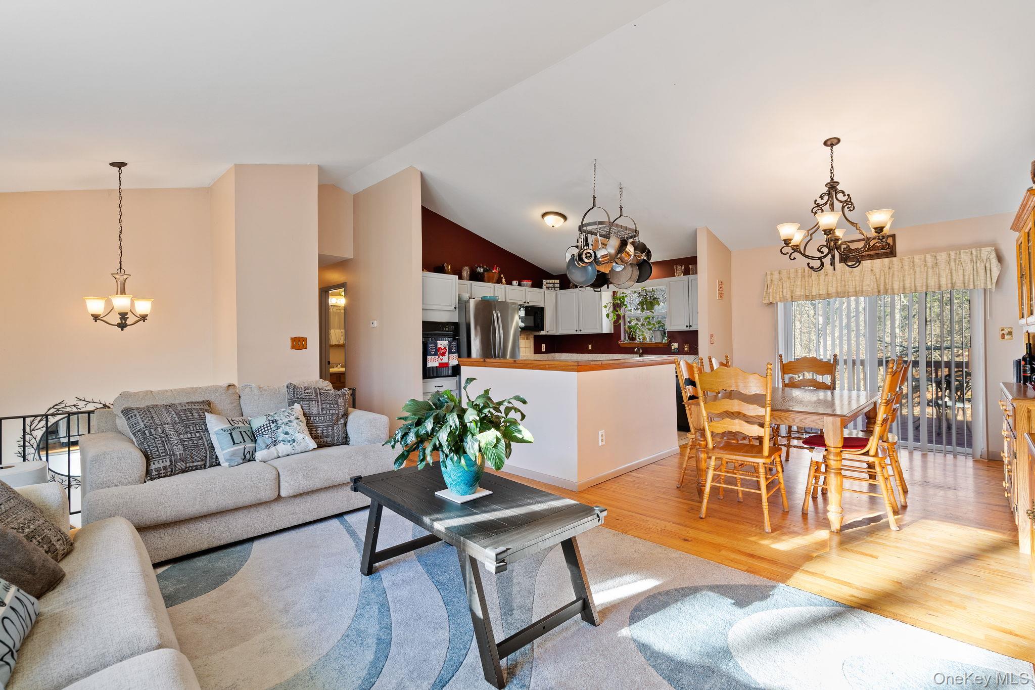 #11 photo, 171 East Road, Wallkill , NY 12589