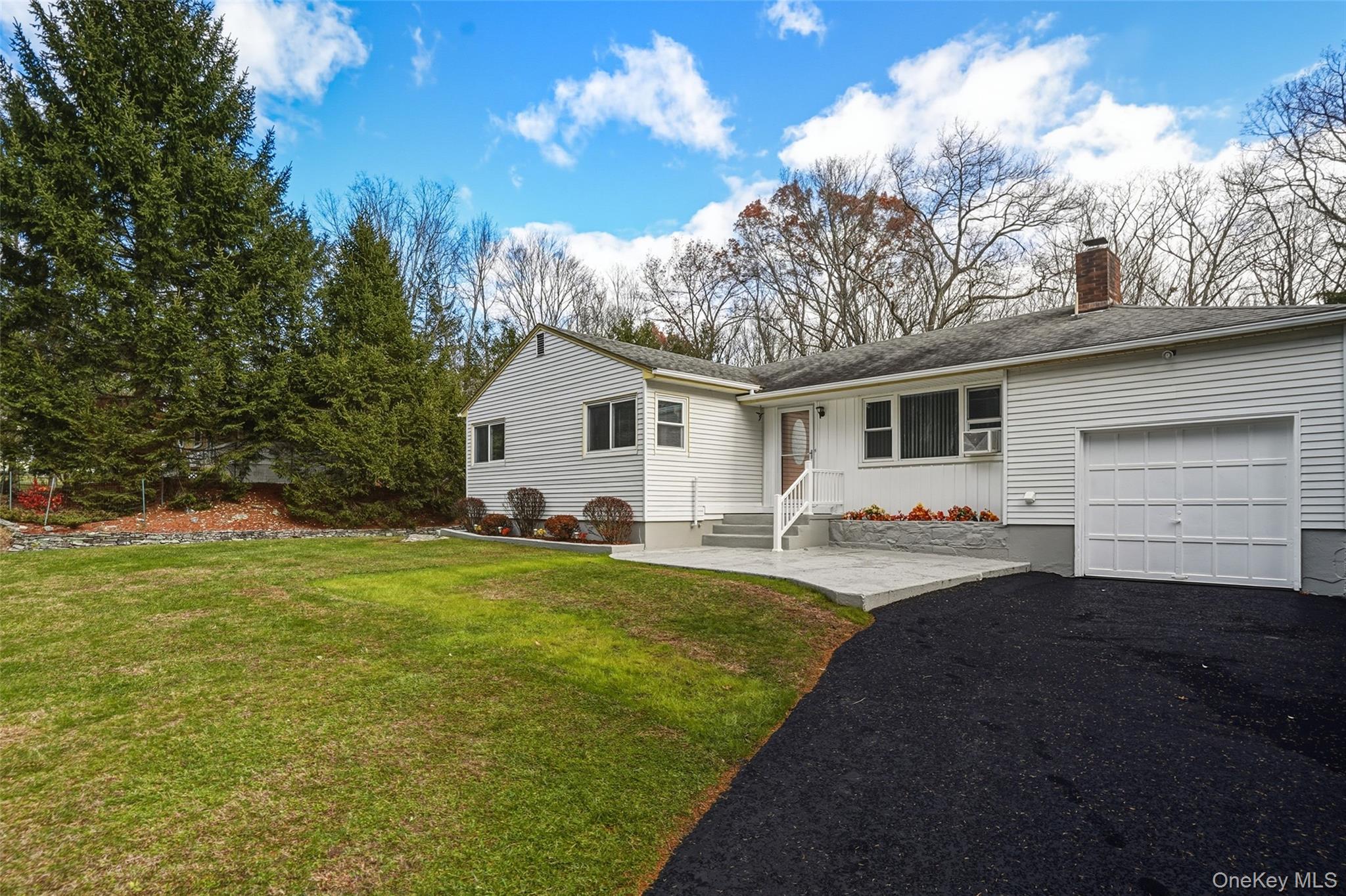 #2 photo, 90 Rocky View Drive, Call Listing Agent , PA 18428