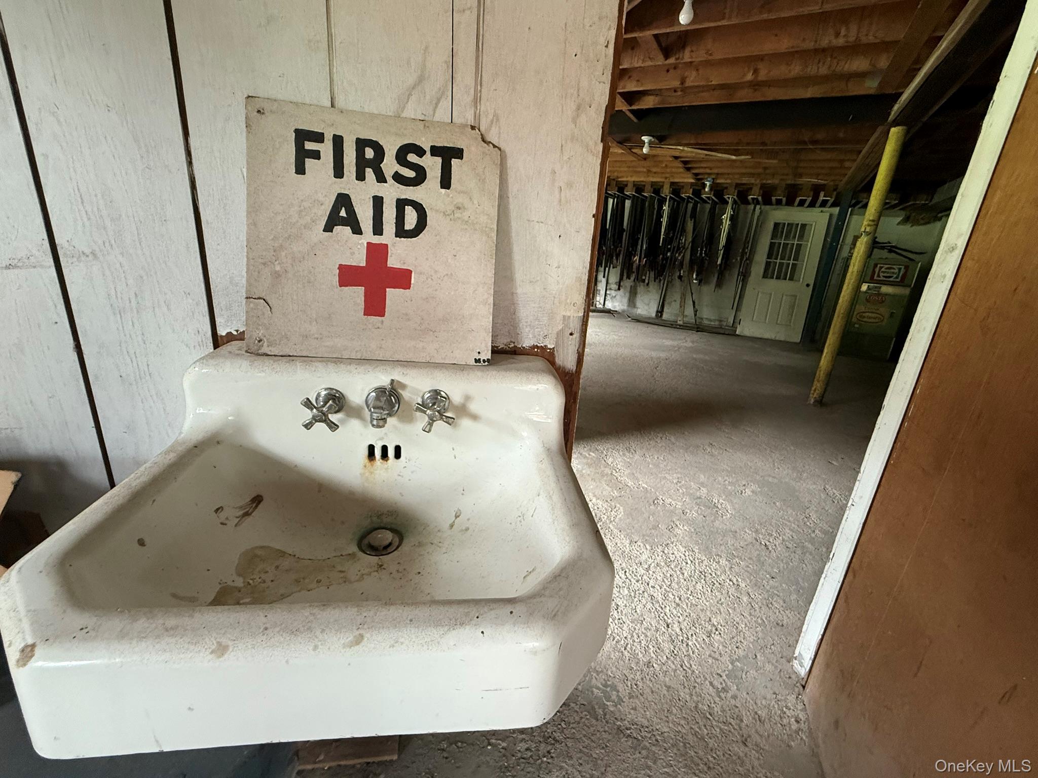 #9 photo, 3412 Route 52, Stormville , NY 12582