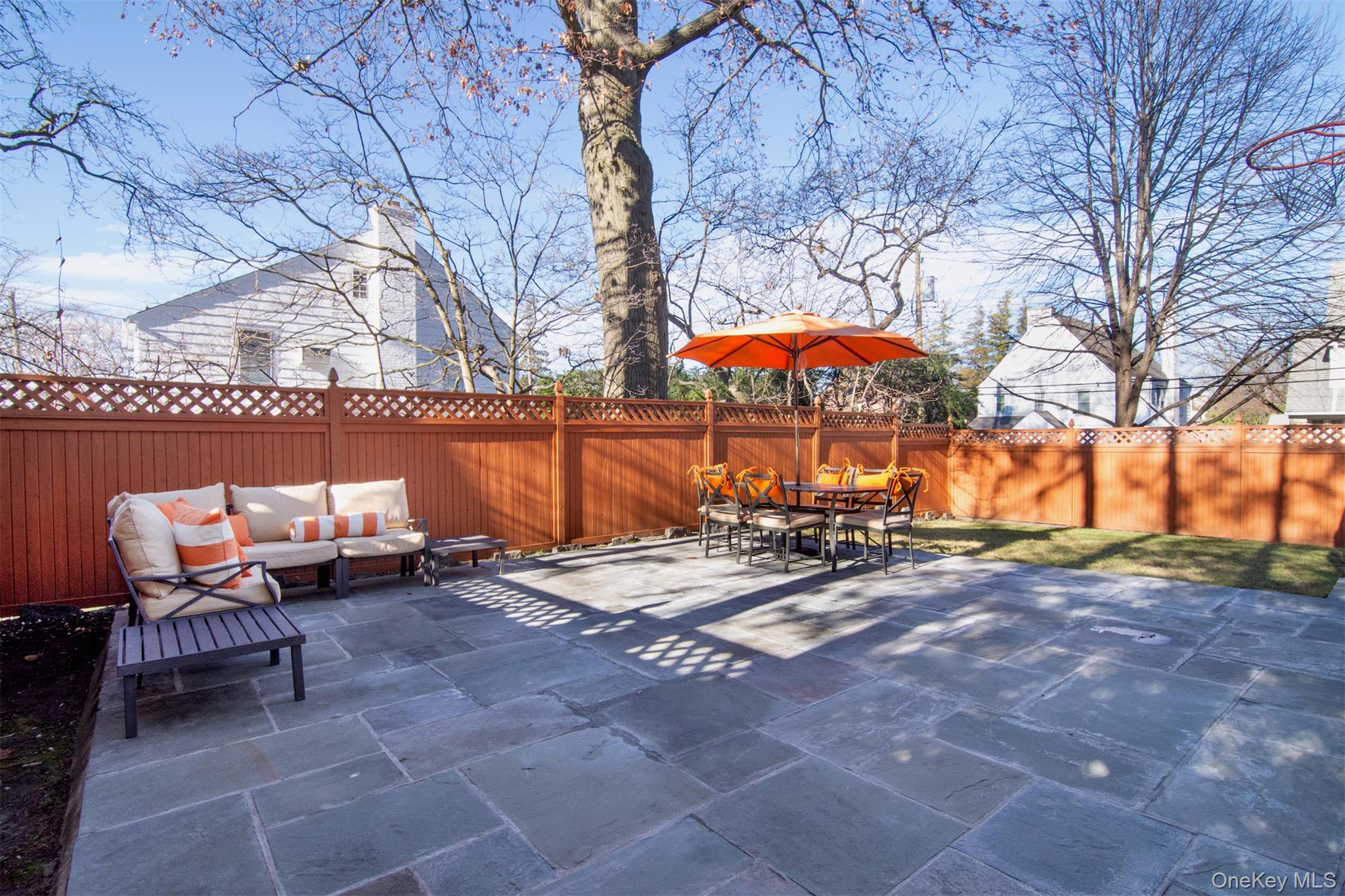 #10 photo, 233 Kneeland Avenue, Yonkers , NY 10705