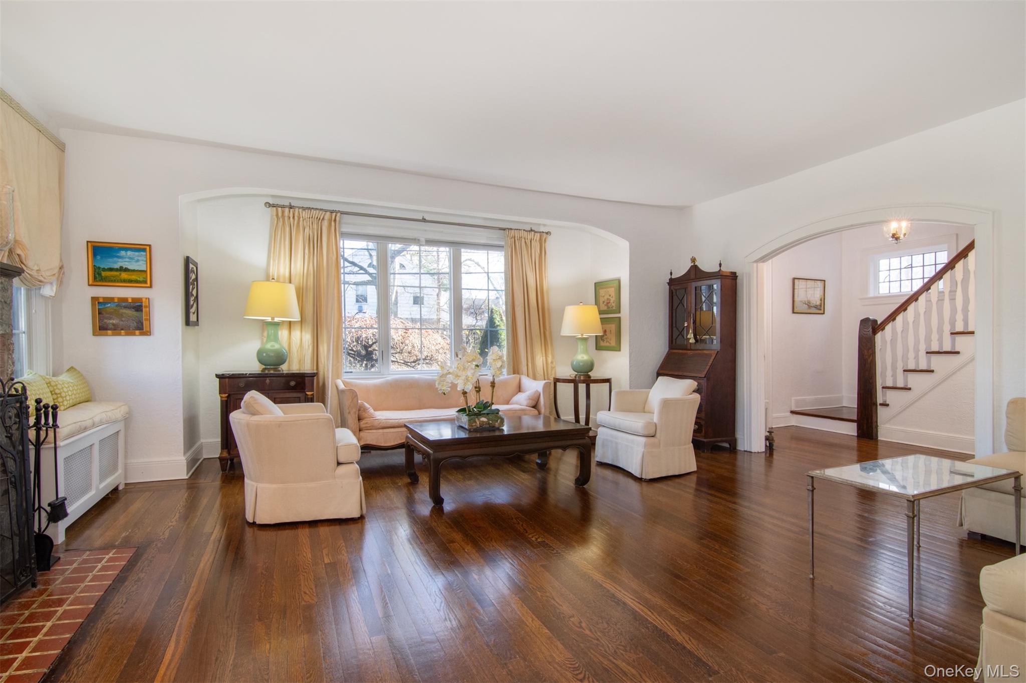 #16 photo, 233 Kneeland Avenue, Yonkers , NY 10705