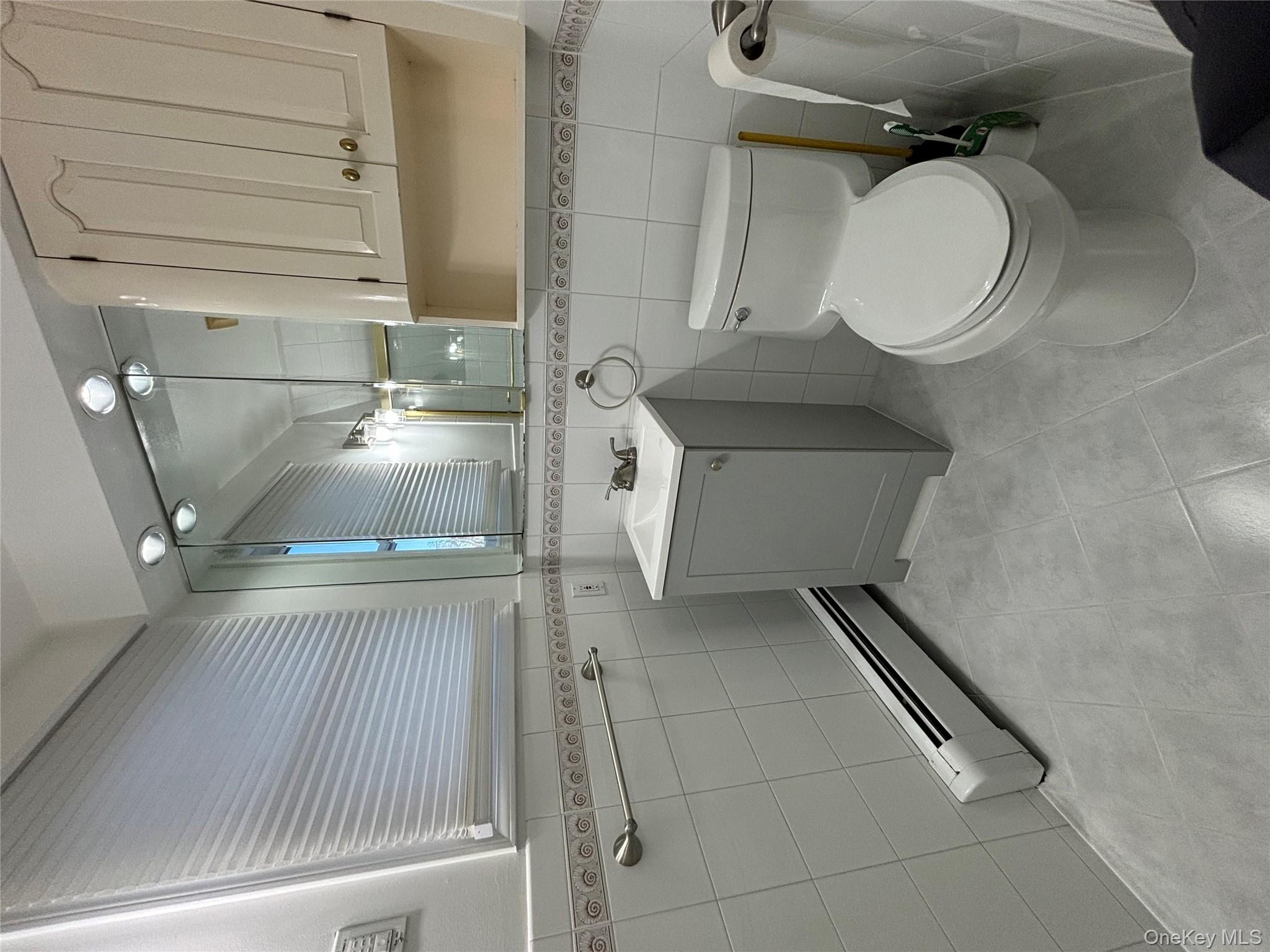 #8 photo, 445 North Country Road, Saint James , NY 11780