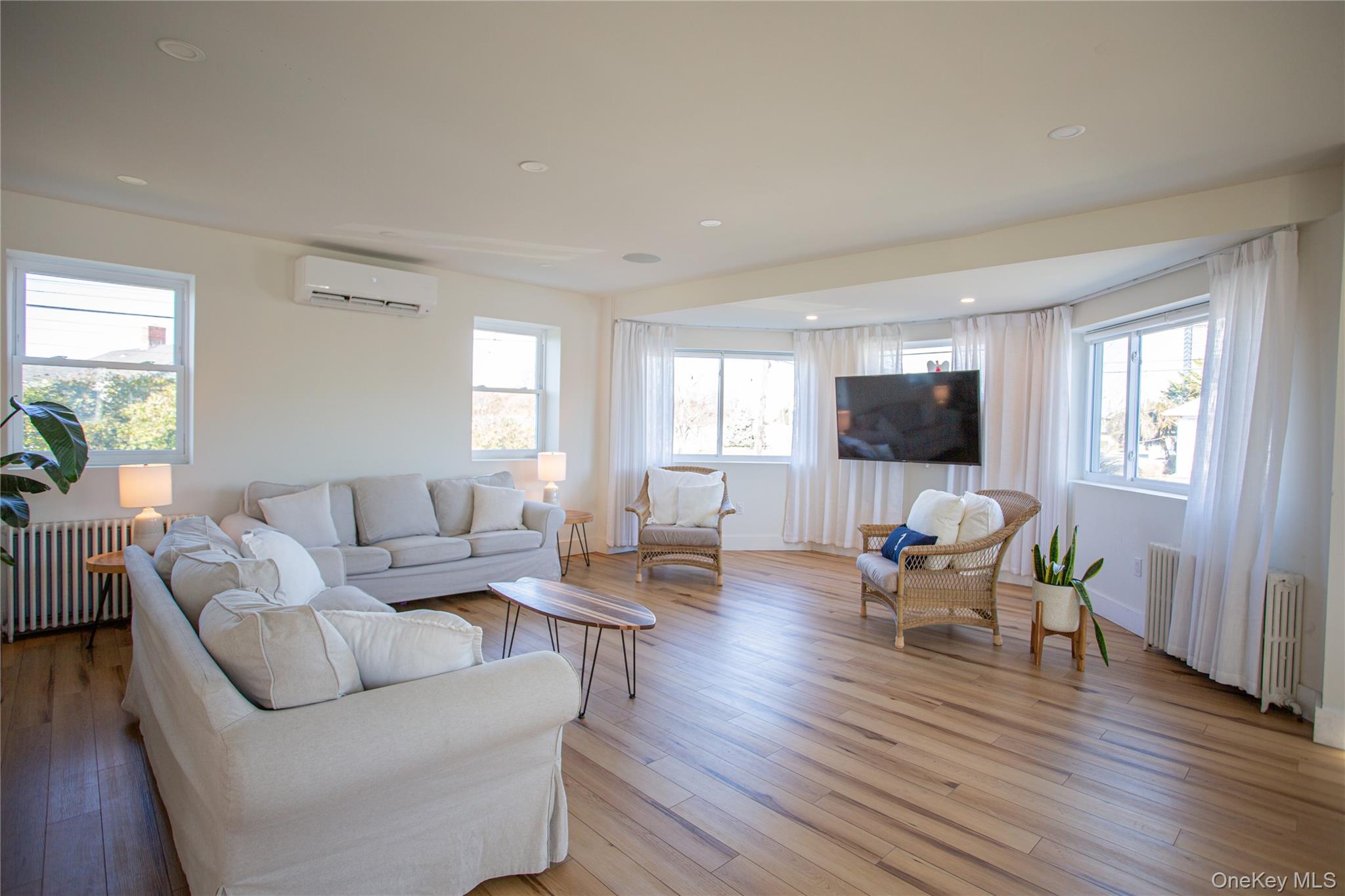 #15 photo, 2175 Bay Boulevard, Atlantic Beach , NY 11509