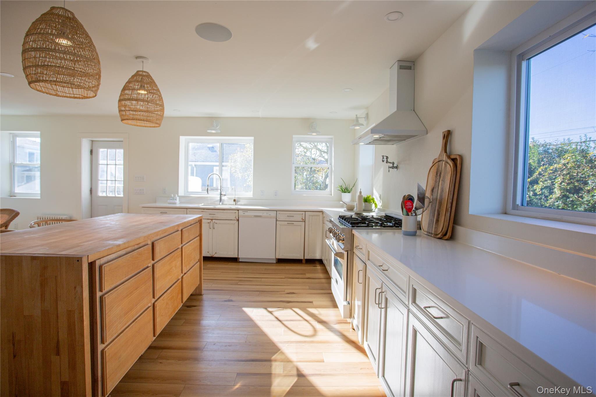 #5 photo, 2175 Bay Boulevard, Atlantic Beach , NY 11509