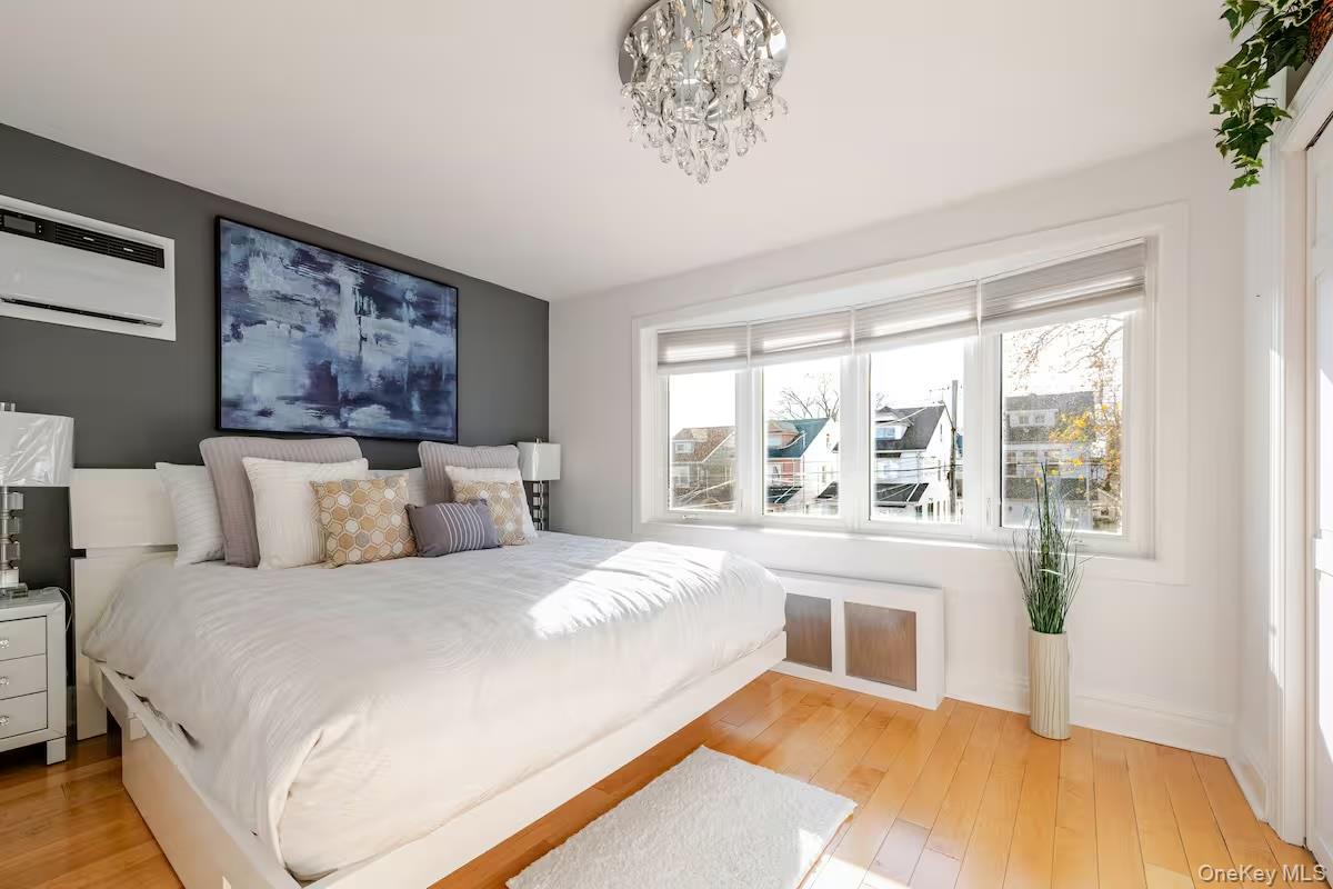 #14 photo, 151-05 20th Road 20th, Whitestone , NY 11357