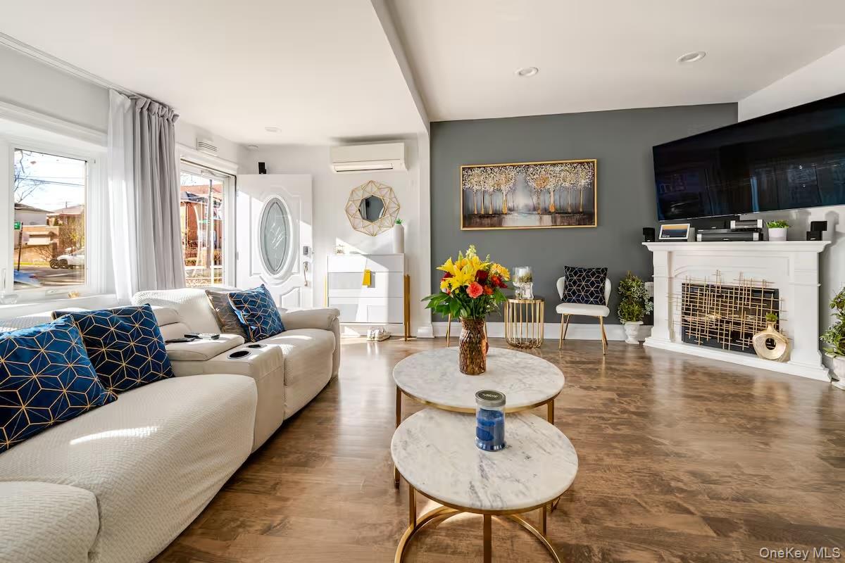 #2 photo, 151-05 20th Road 20th, Whitestone , NY 11357