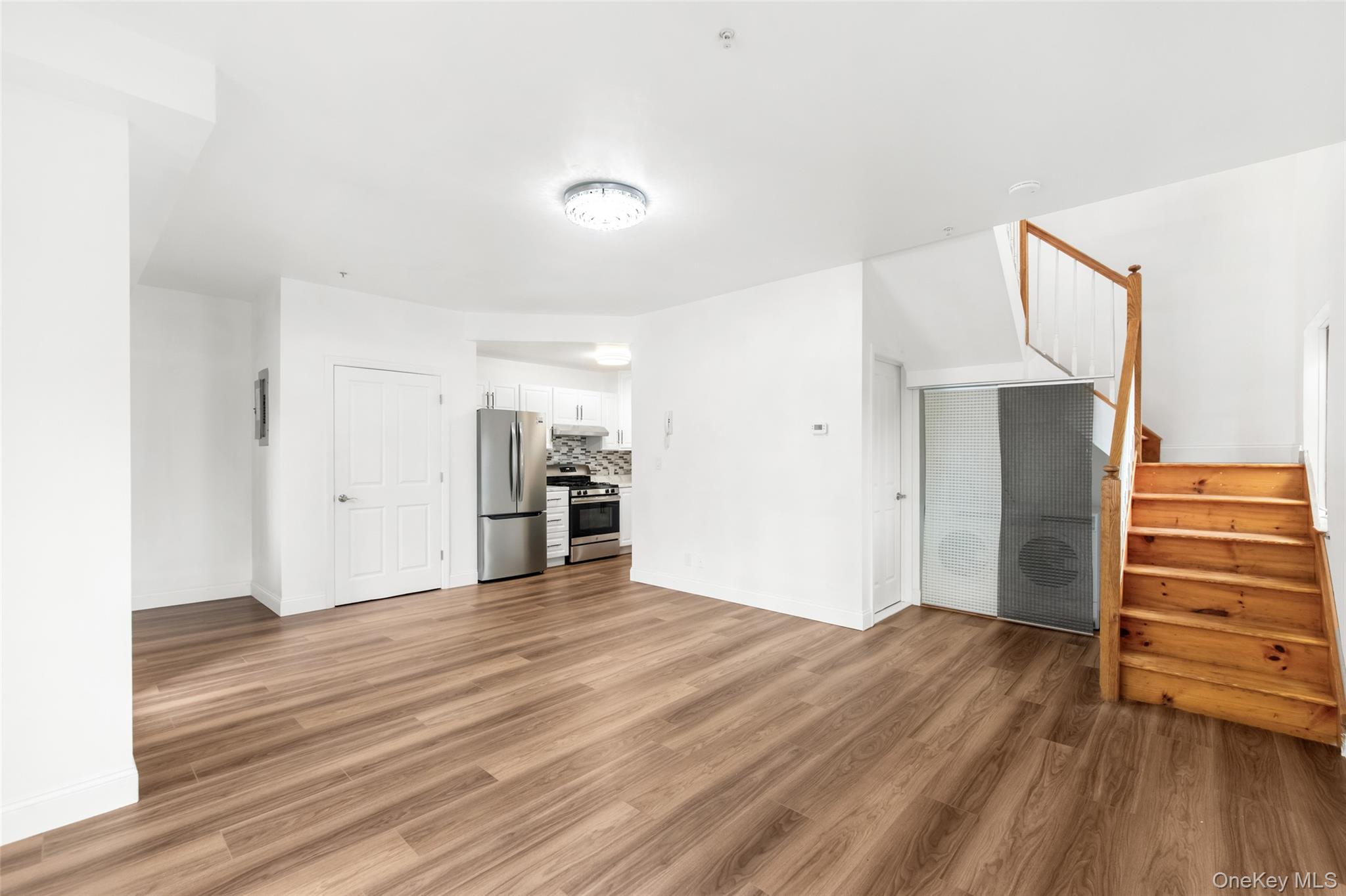 #4 photo, 2934 Brighton 4th Street, Brooklyn , NY 11235