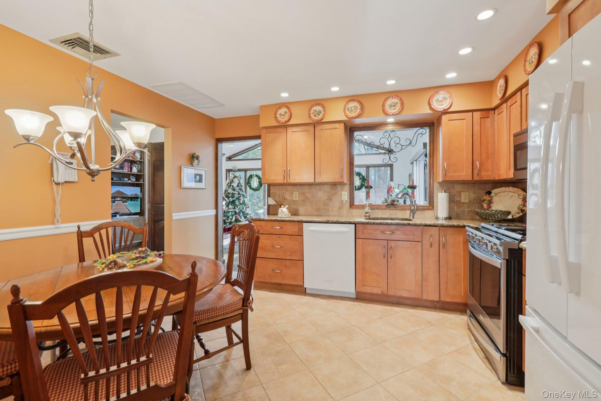 #18 photo, 229 Betsy Ross Drive, Orangeburg , NY 10962