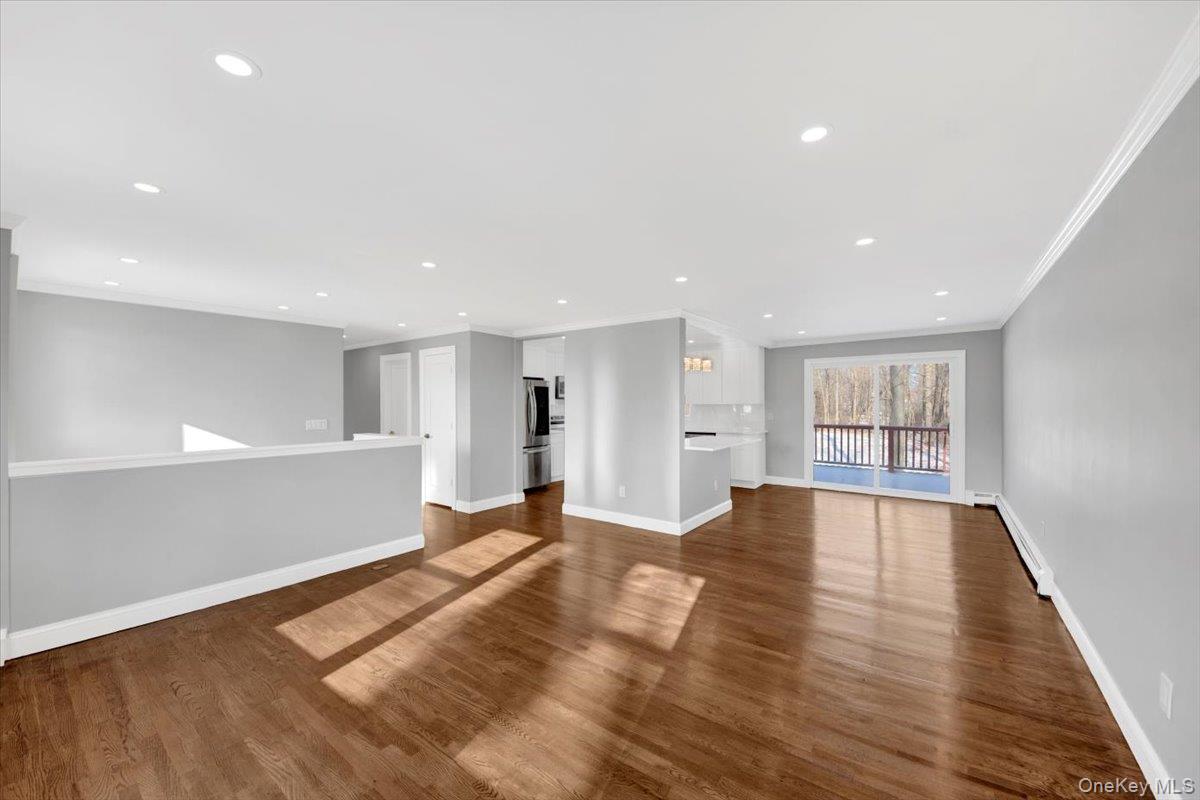 #8 photo, 204 Dahlia Drive, Mahopac , NY 10541