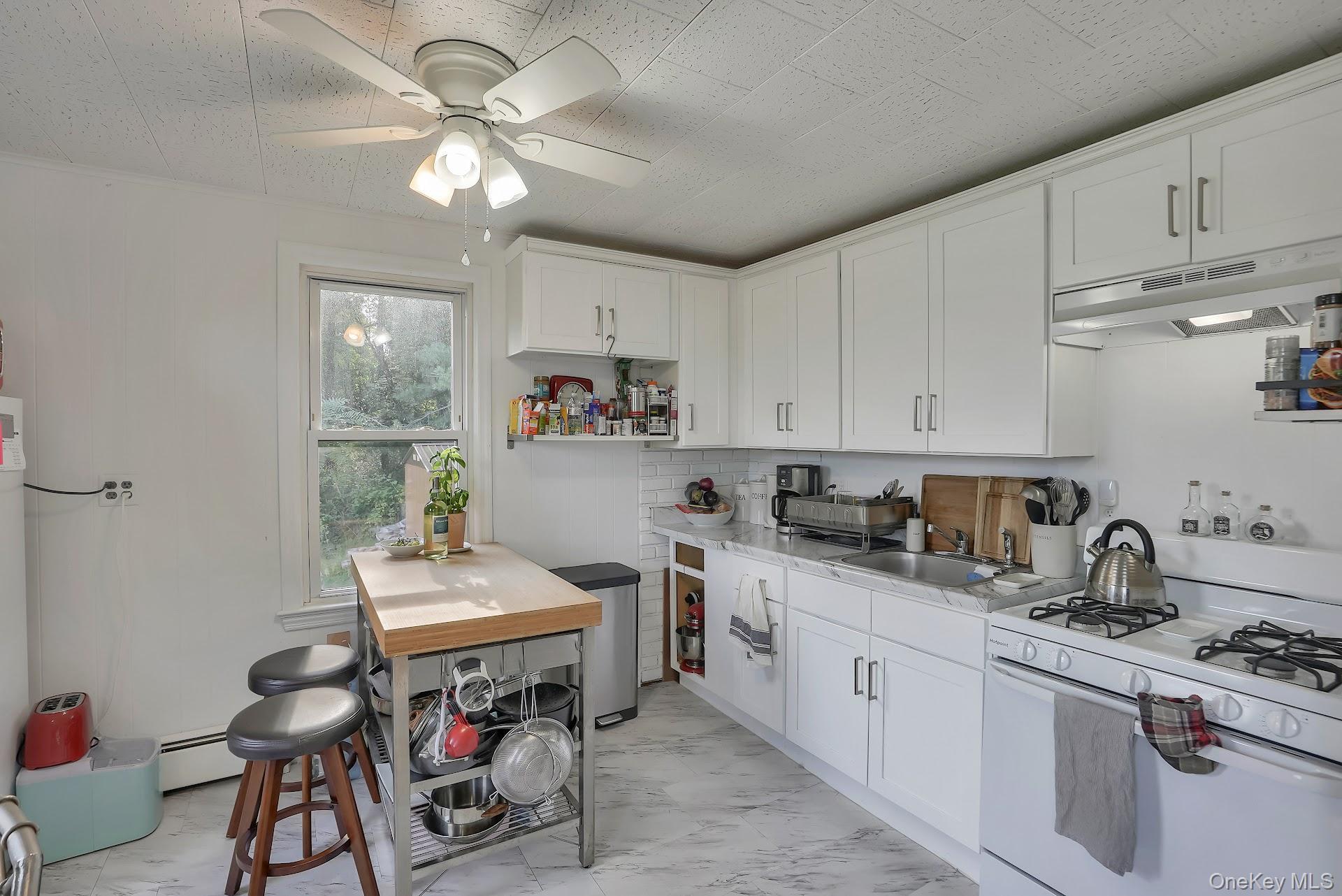 #19 photo, 71 Greycourt Road, Chester , NY 10918