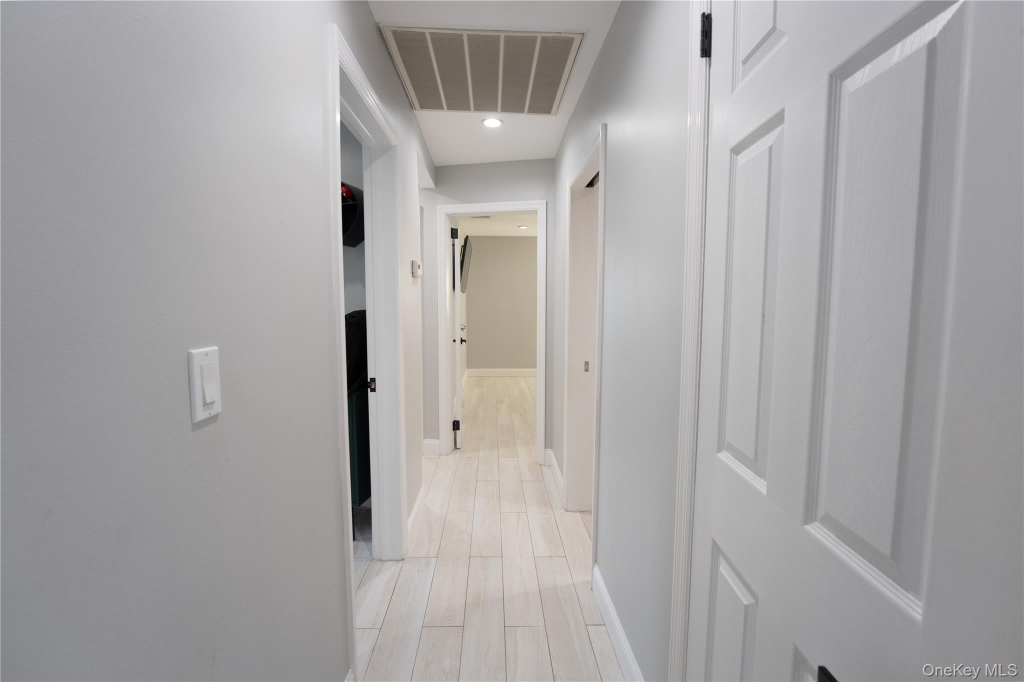 #5 photo, 275 Longvue Terrace, Yonkers , NY 10710