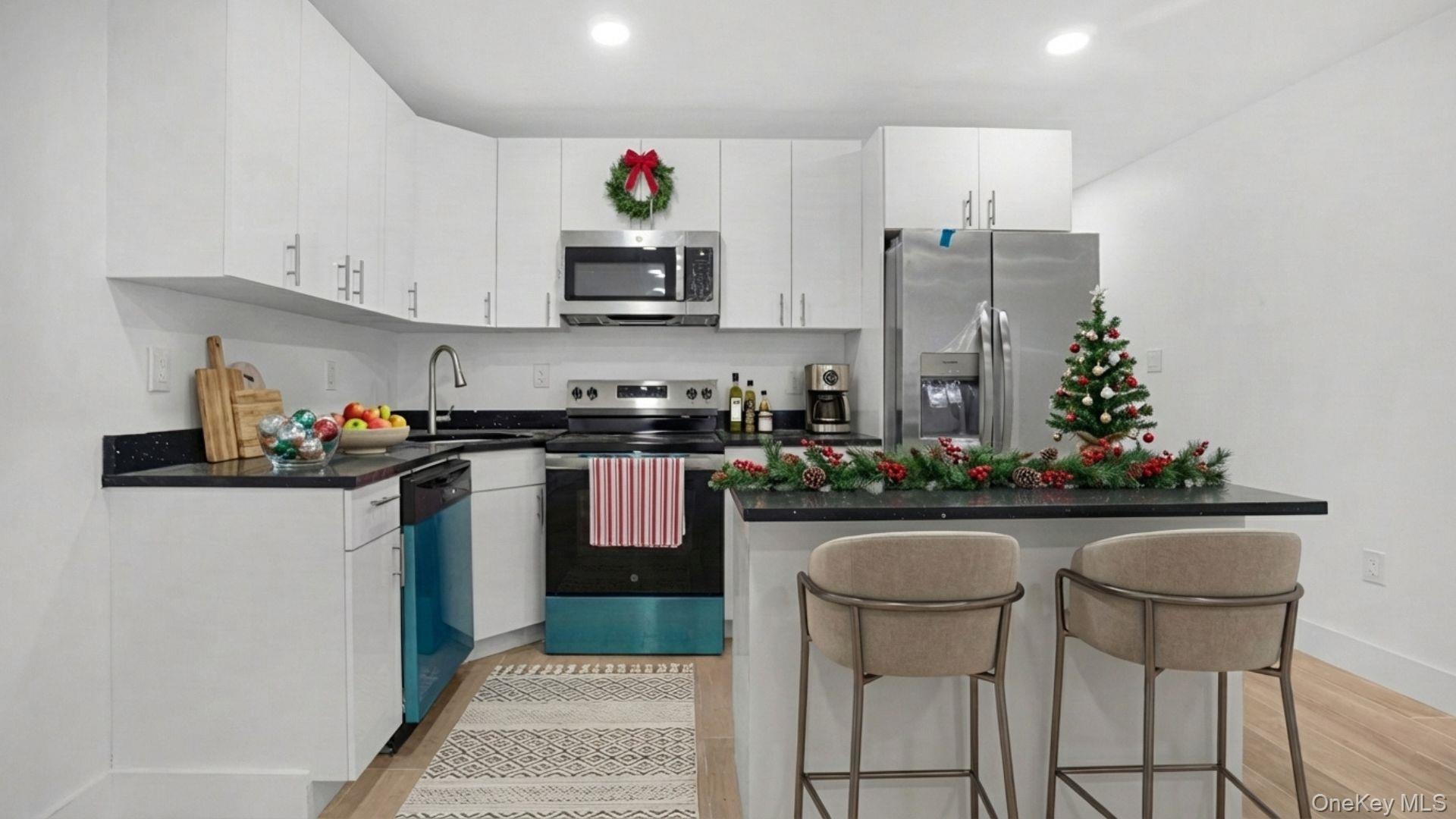 #3 photo, 3968 Duryea Avenue, Bronx , NY 10466