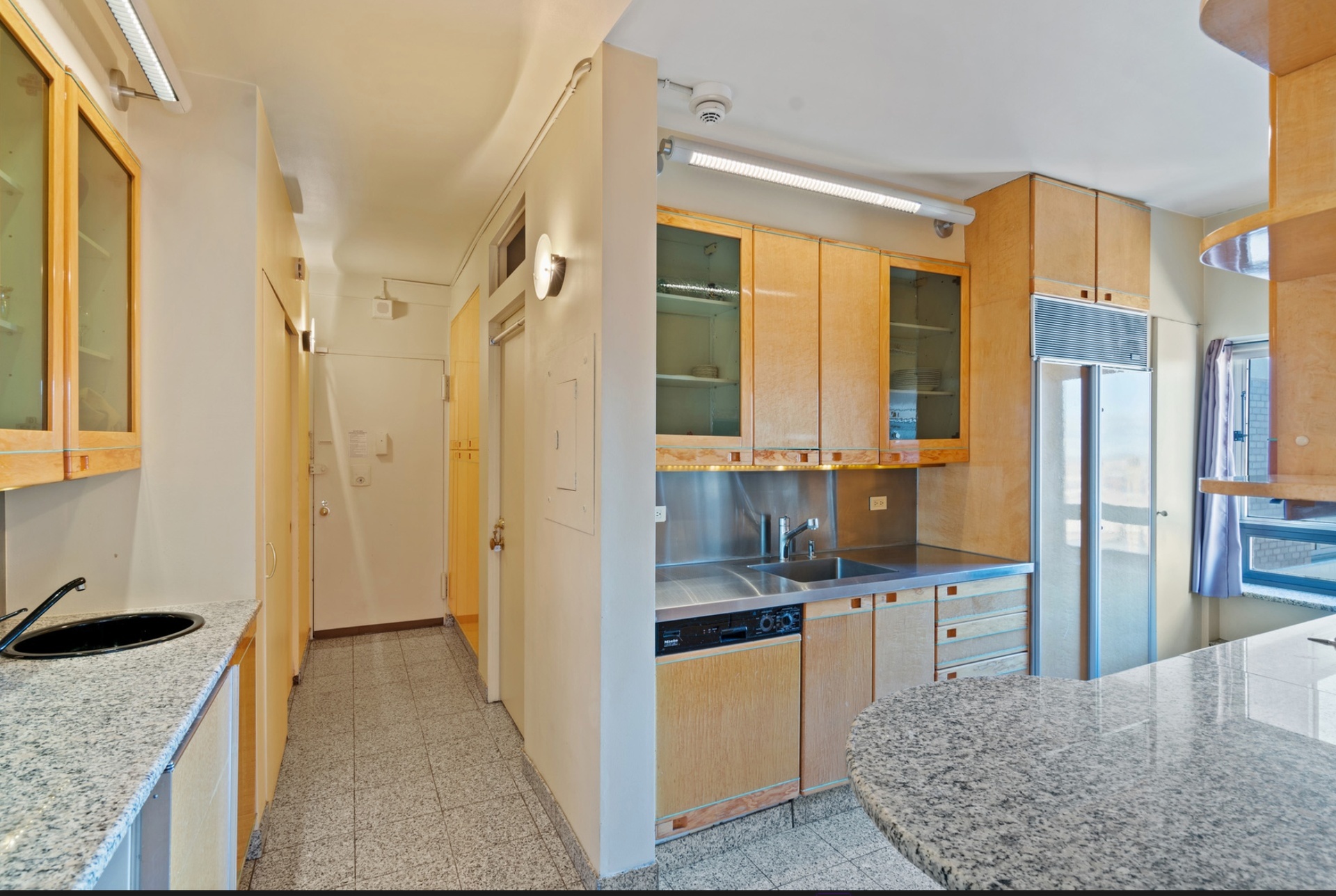 #16 photo, New York City, Sutton Place , NY 10022