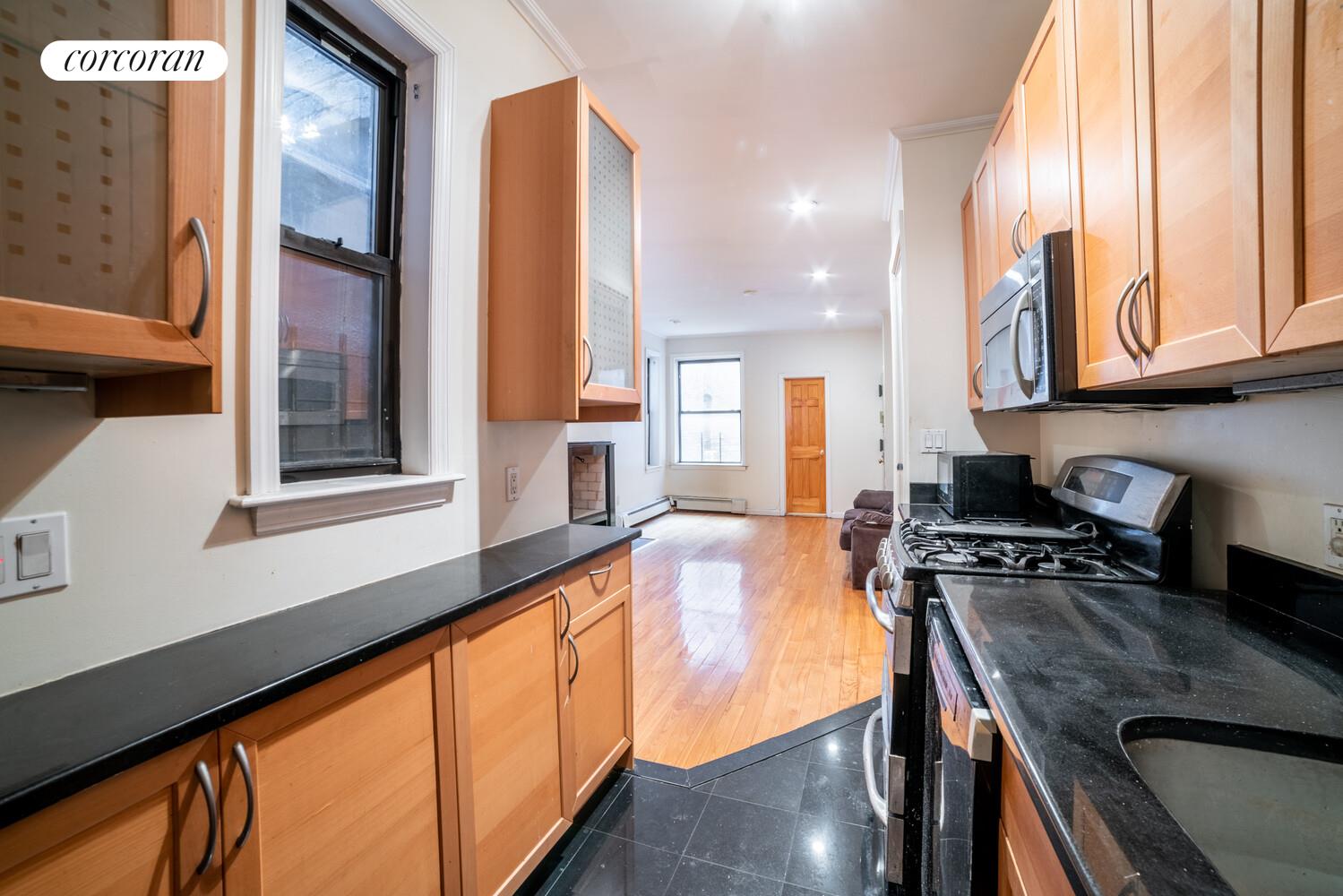 #3 photo, New York City, East Harlem , NY 10035