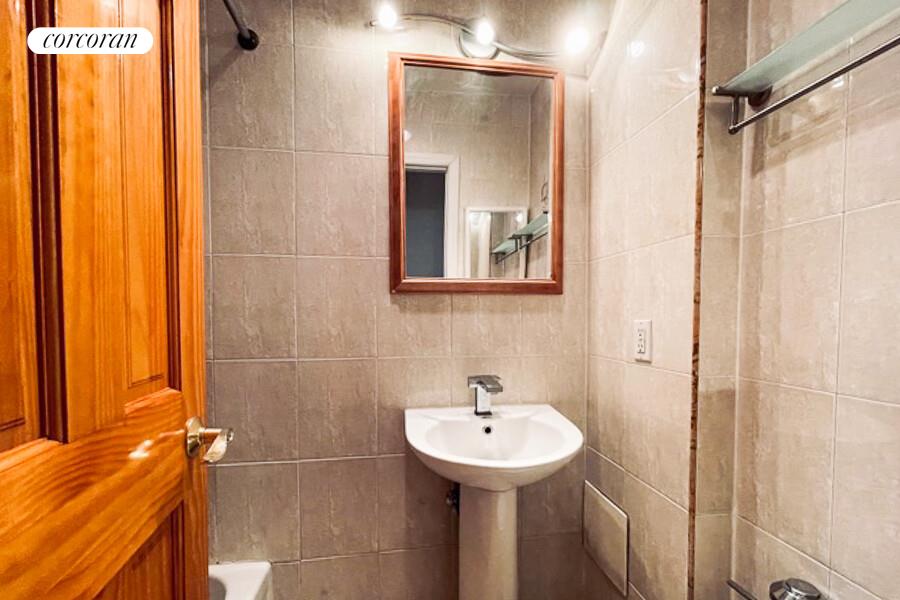 #5 photo, New York City, East Harlem , NY 10035