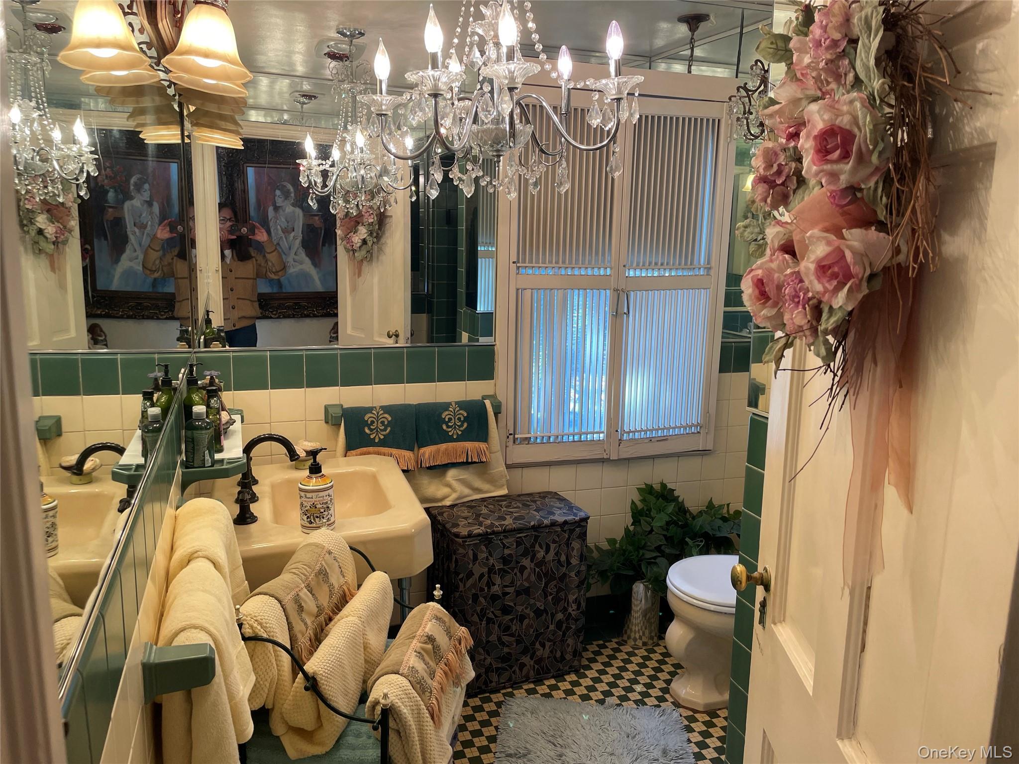 #20 photo, 27 Birch Lane, Нассау ‖ Valley Stream , NY 11581