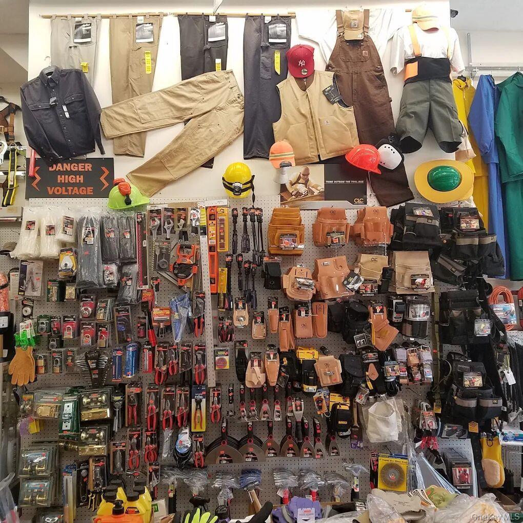 #3 photo, 2635 Atlantic Avenue, Brooklyn , NY 11207