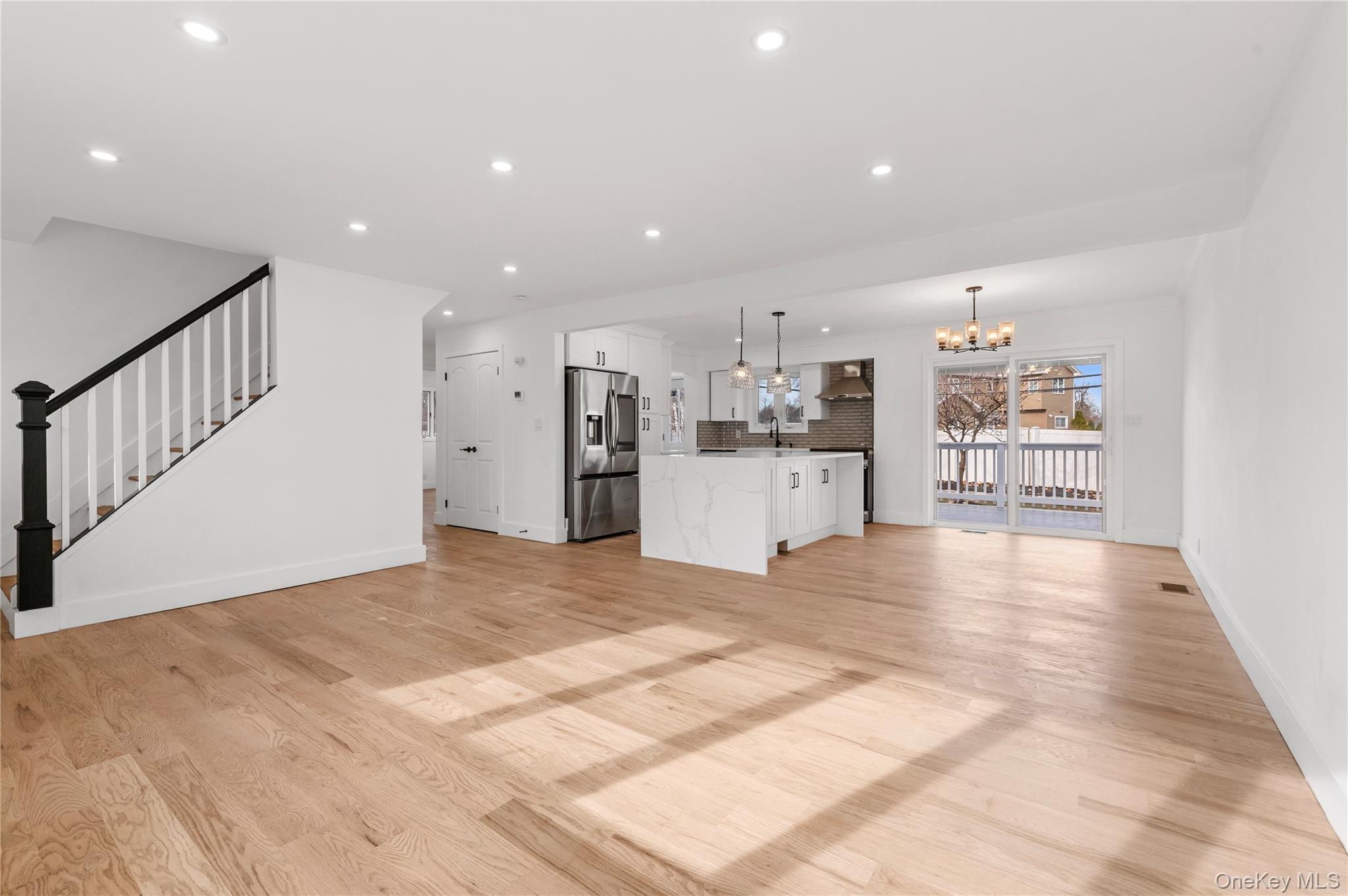 #4 photo, 19 Hicks Avenue, Syosset , NY 11791