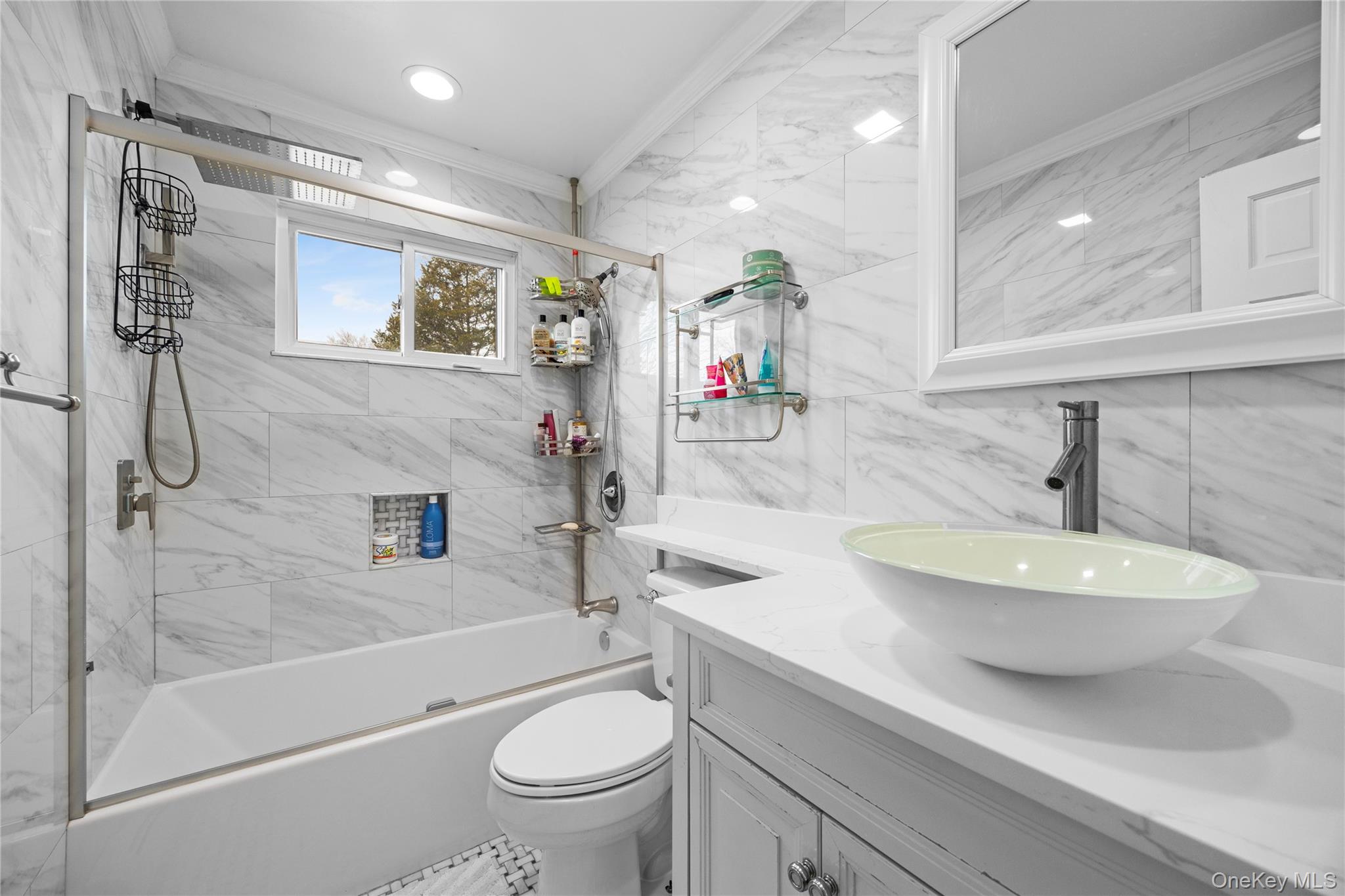 #11 photo, 50 S 30th Street, Babylon , NY 11798