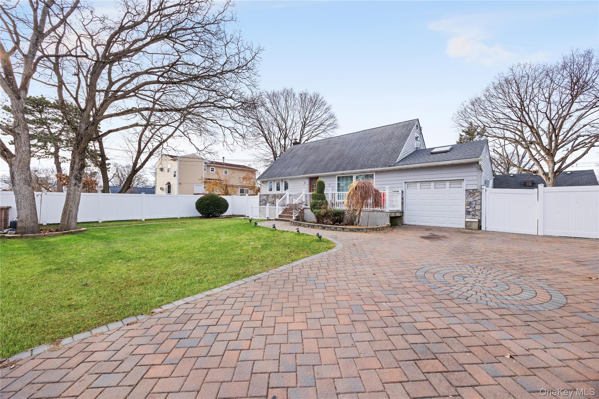 #2 photo, 50 S 30th Street, Babylon , NY 11798