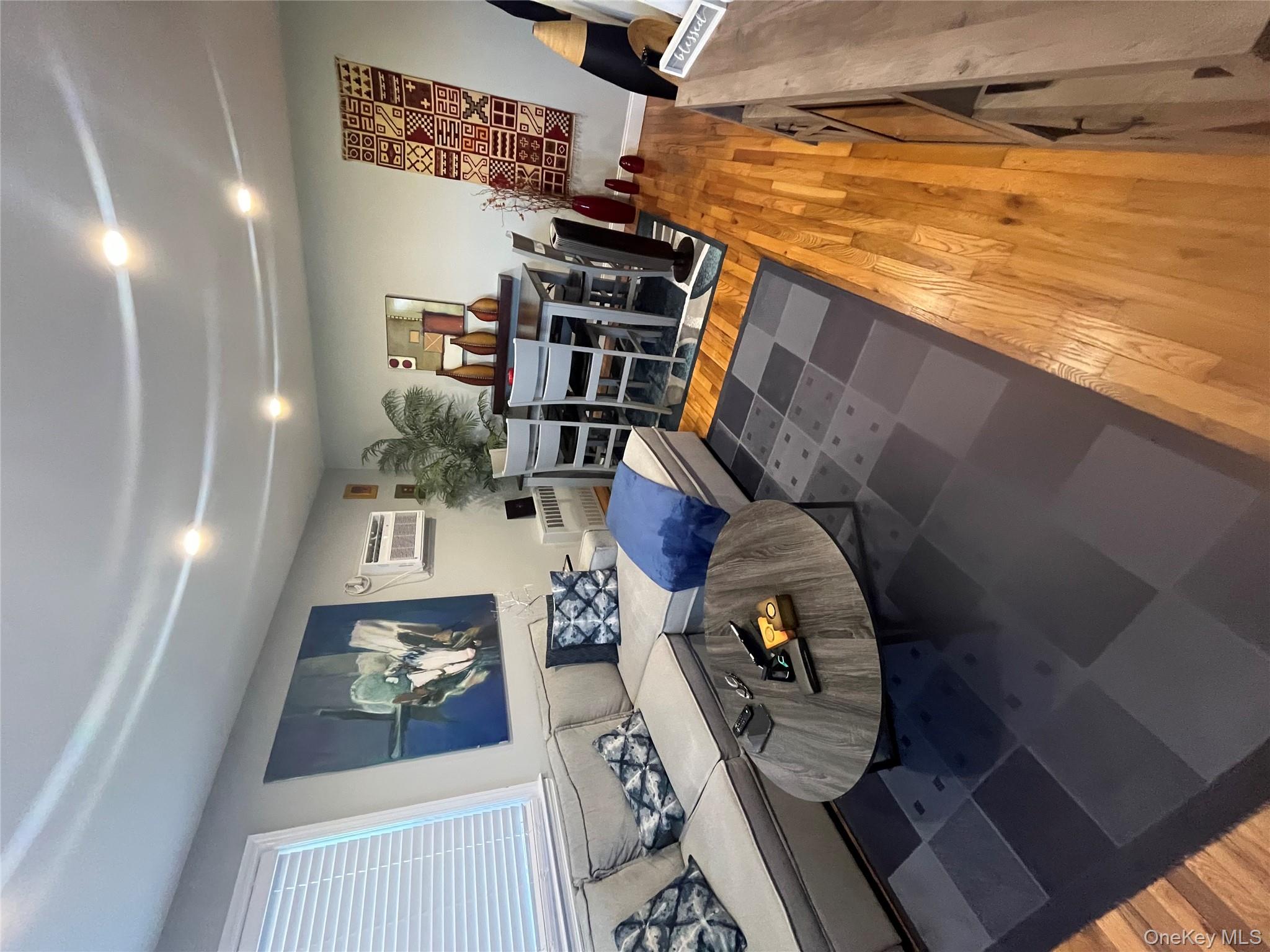 #3 photo, 538 E Park Avenue, Long Beach , NY 11561