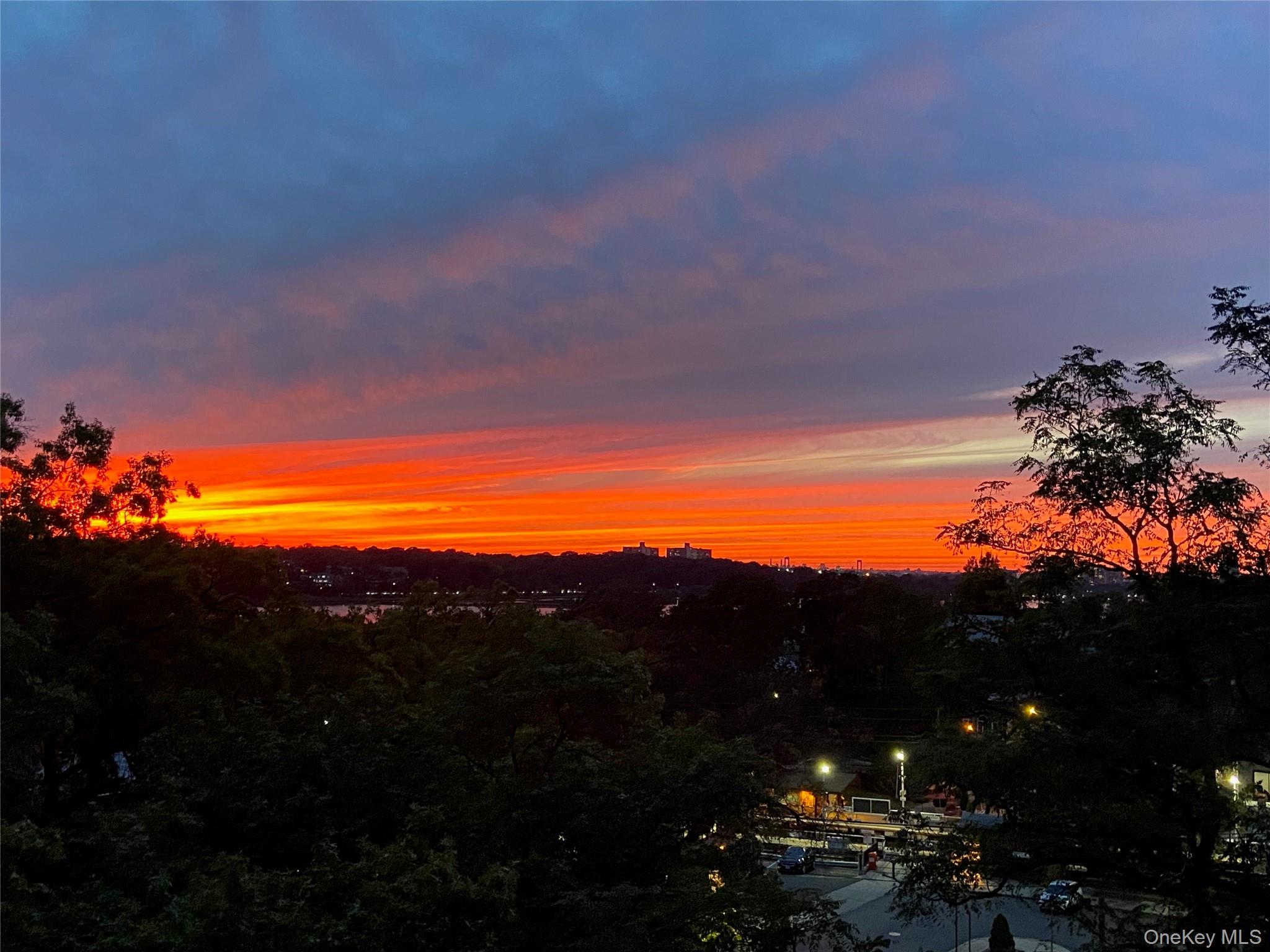 #18 photo, 42-30 Douglaston Parkway, Douglaston , NY 11363