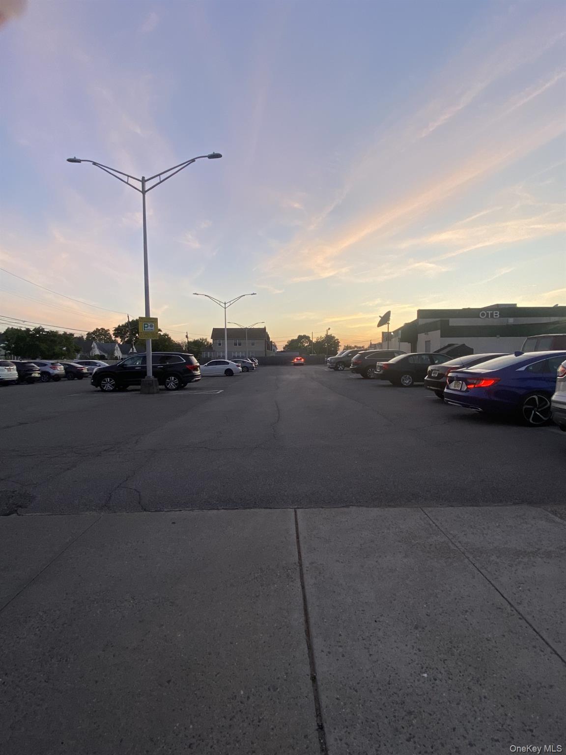 #4 photo, 1081 Hempstead, Franklin Square , NY 11010