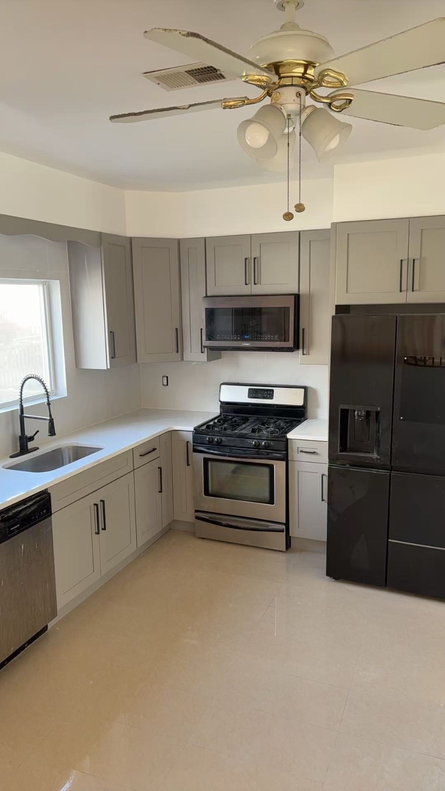 #1 photo, 377 Timber Ridge Drive, #Main unit, Staten Island , NY 10306