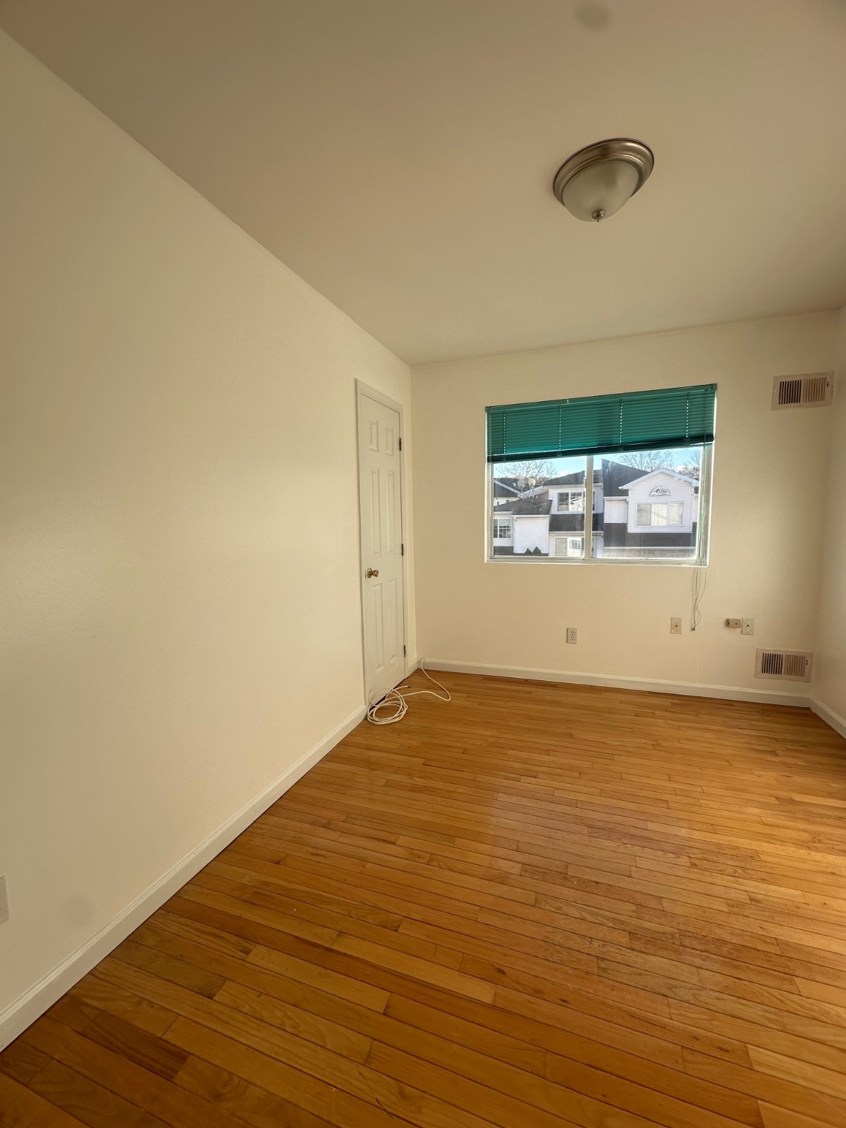 #14 photo, 377 Timber Ridge Drive, #Main unit, Staten Island , NY 10306