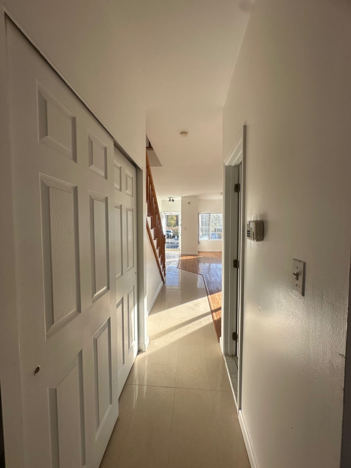 #4 photo, 377 Timber Ridge Drive, #Main unit, Staten Island , NY 10306