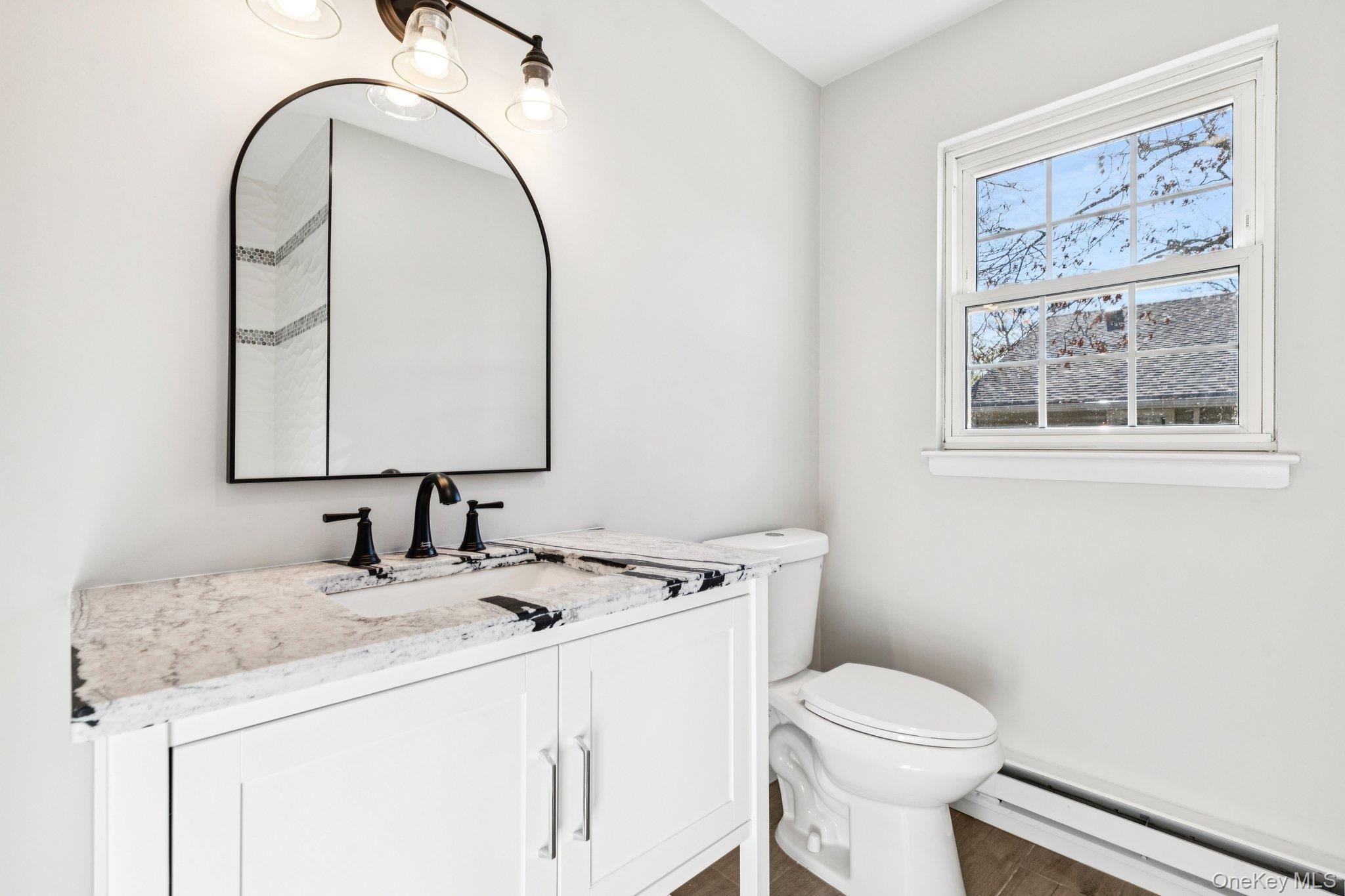 #15 photo, 195 Canterbury Drive, সাফোক কাউন্টি Ridge , NY 11961