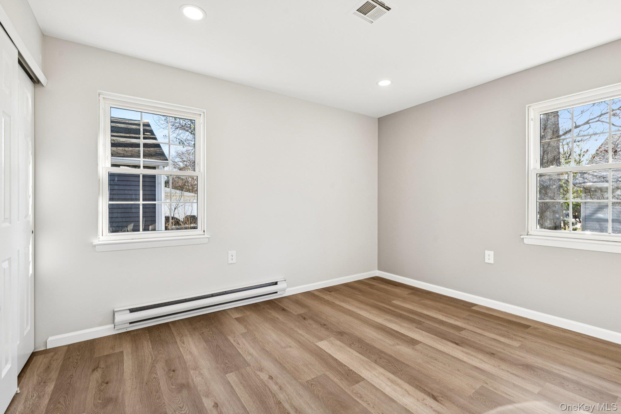 #20 photo, 195 Canterbury Drive, সাফোক কাউন্টি Ridge , NY 11961