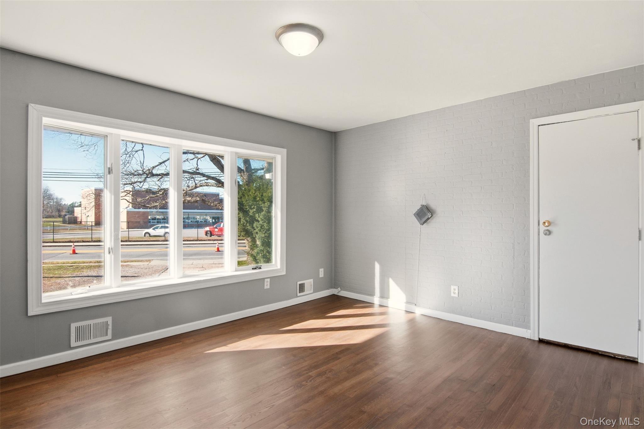 #3 photo, 7 Chapel Hill Drive, Brentwood , NY 11717