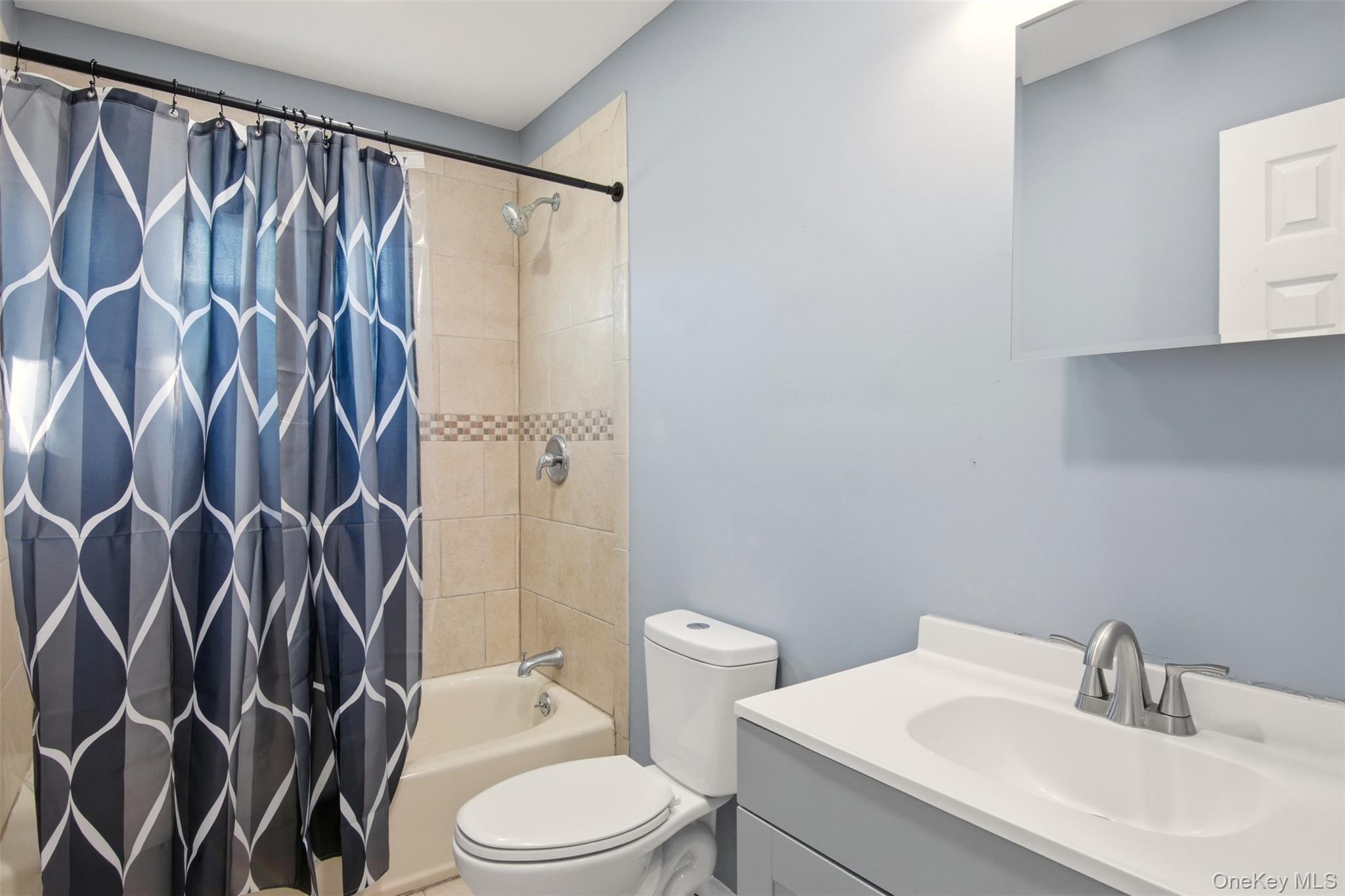 #7 photo, 7 Chapel Hill Drive, Brentwood , NY 11717