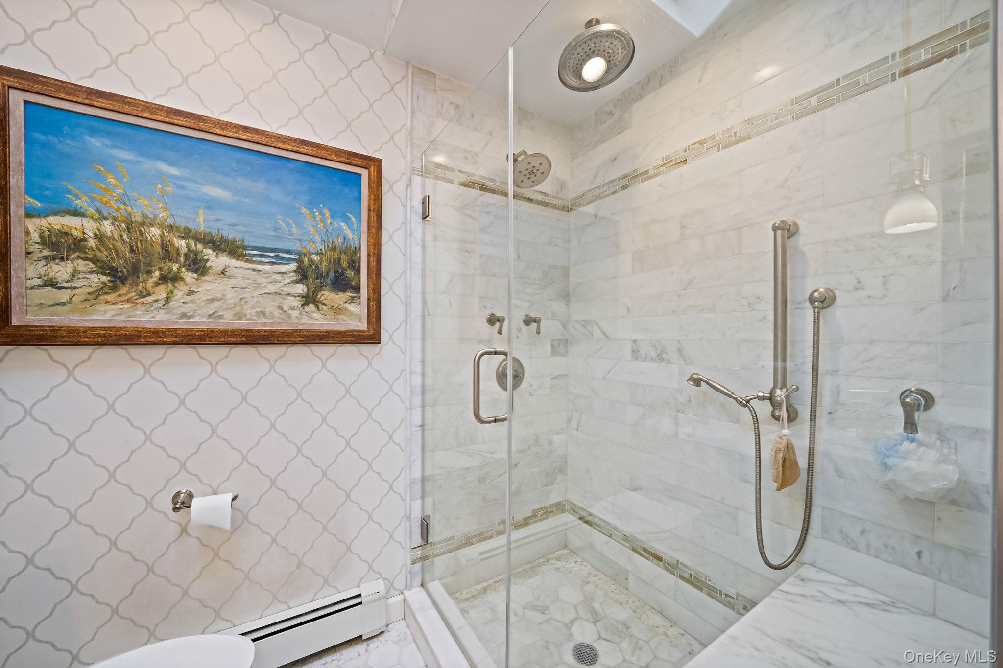 #16 photo, 3 Walnut Place, North Massapequa , NY 11758