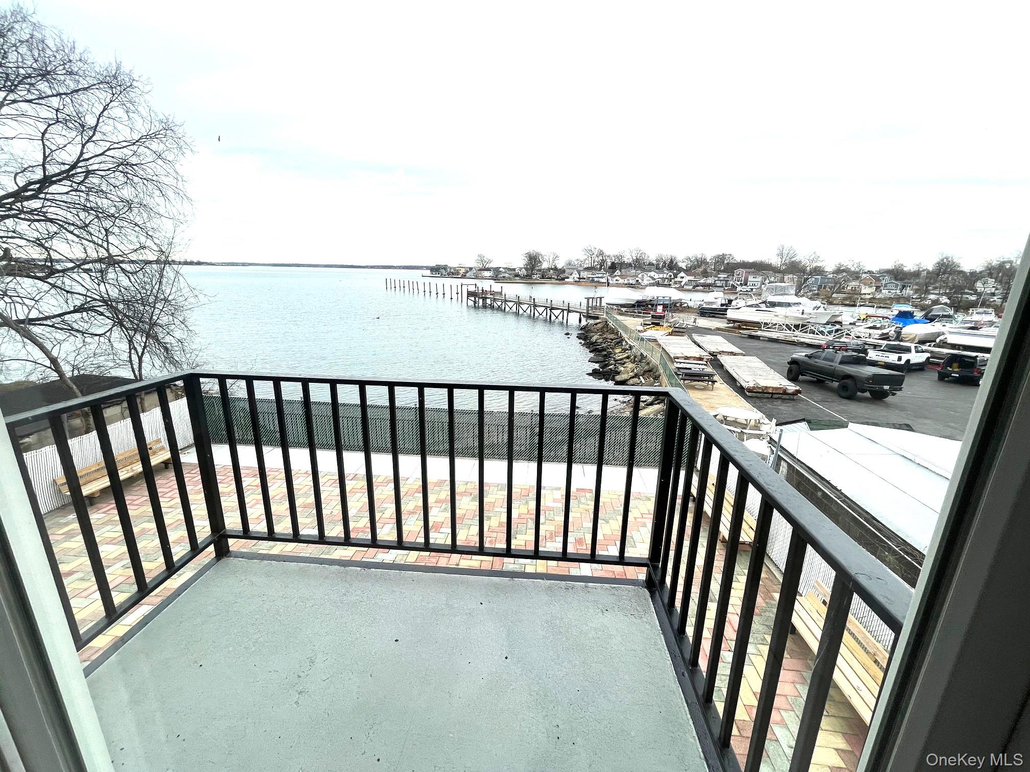 #16 photo, 520 Ellsworth Avenue, Bronx , NY 10465