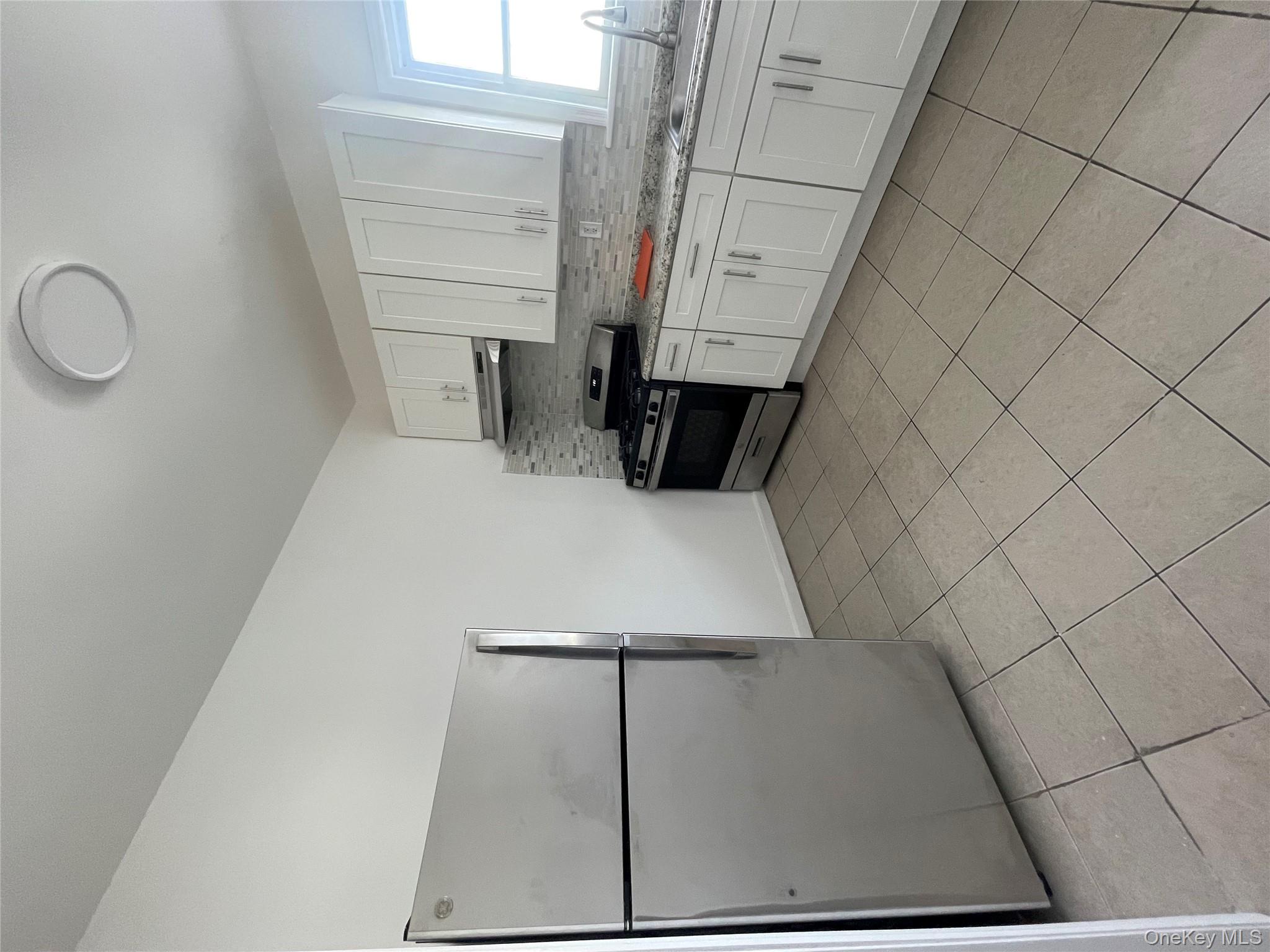 #2 photo, 70 Dobbs Ferry Road, White Plains , NY 10607