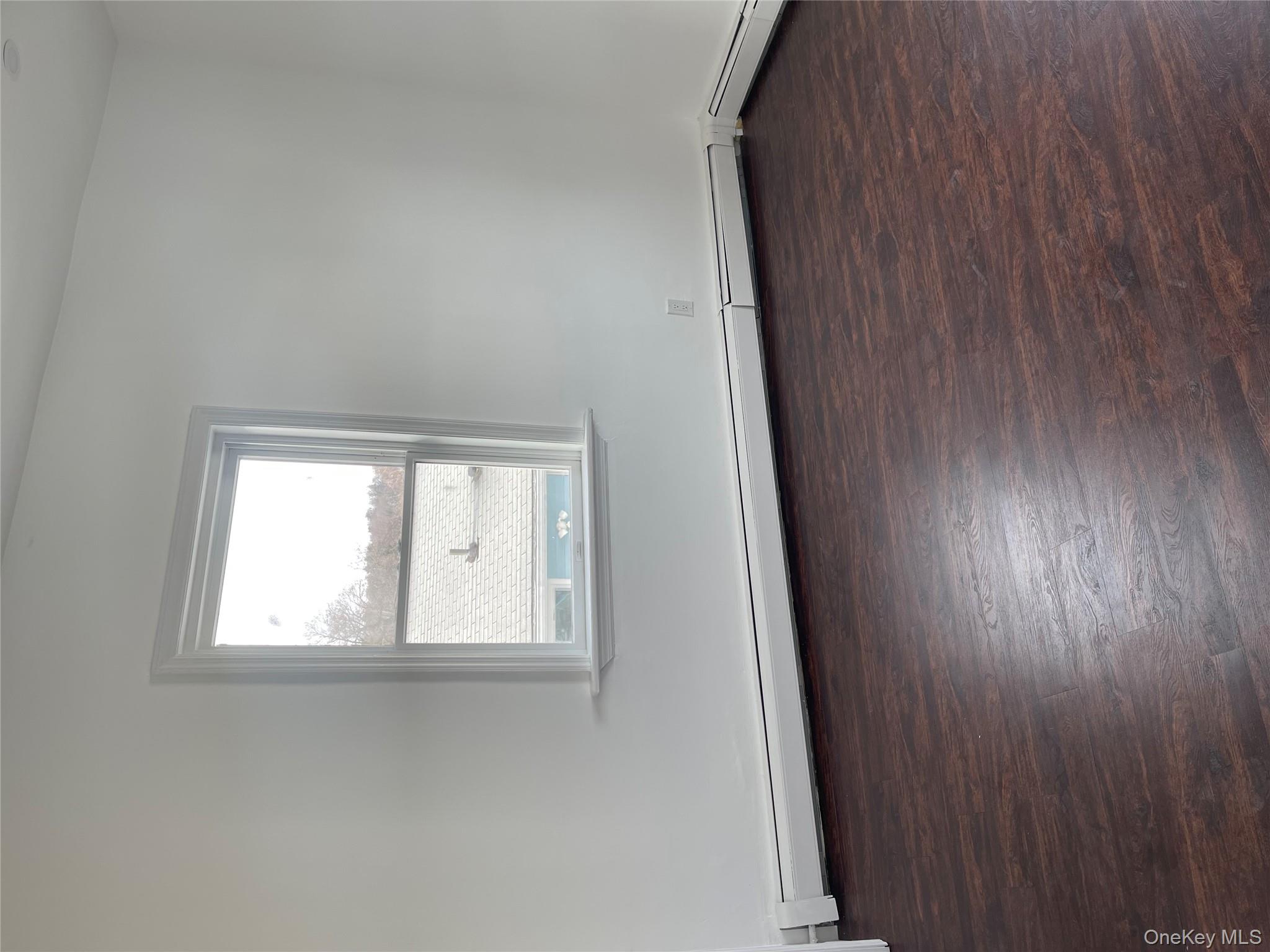 #4 photo, 70 Dobbs Ferry Road, White Plains , NY 10607