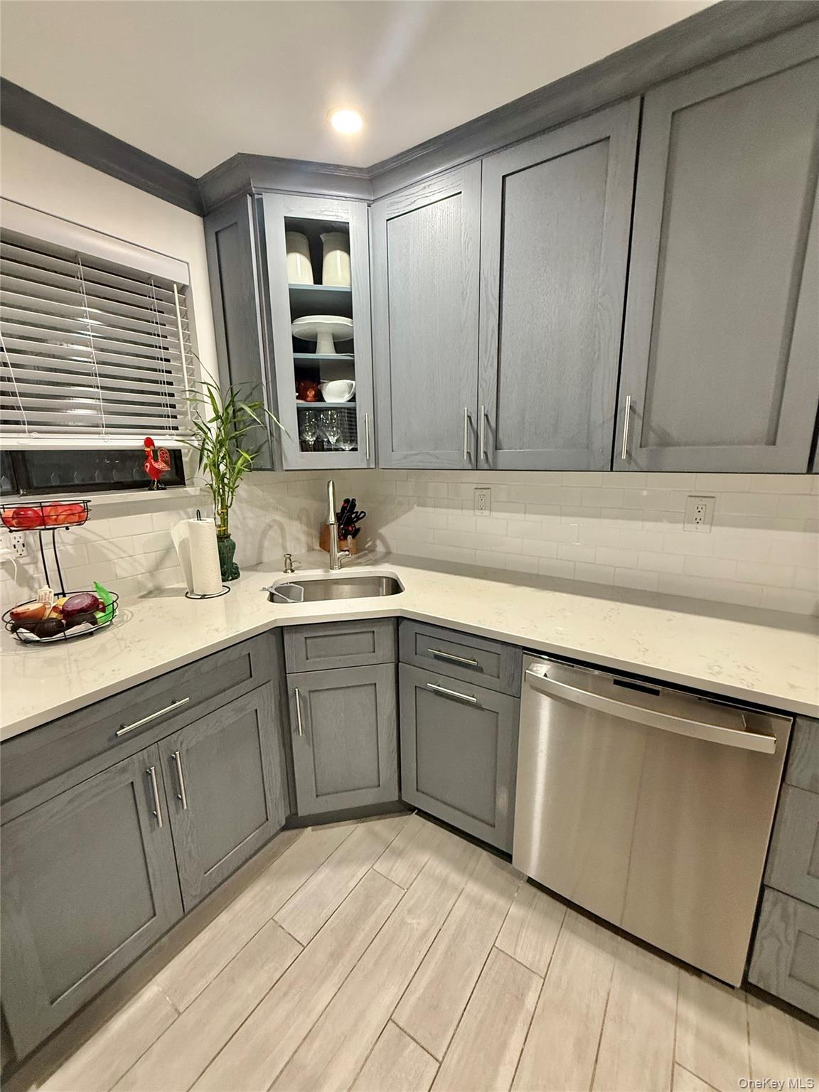 #16 photo, 42 Briar Cliff, Ossining , NY 10562