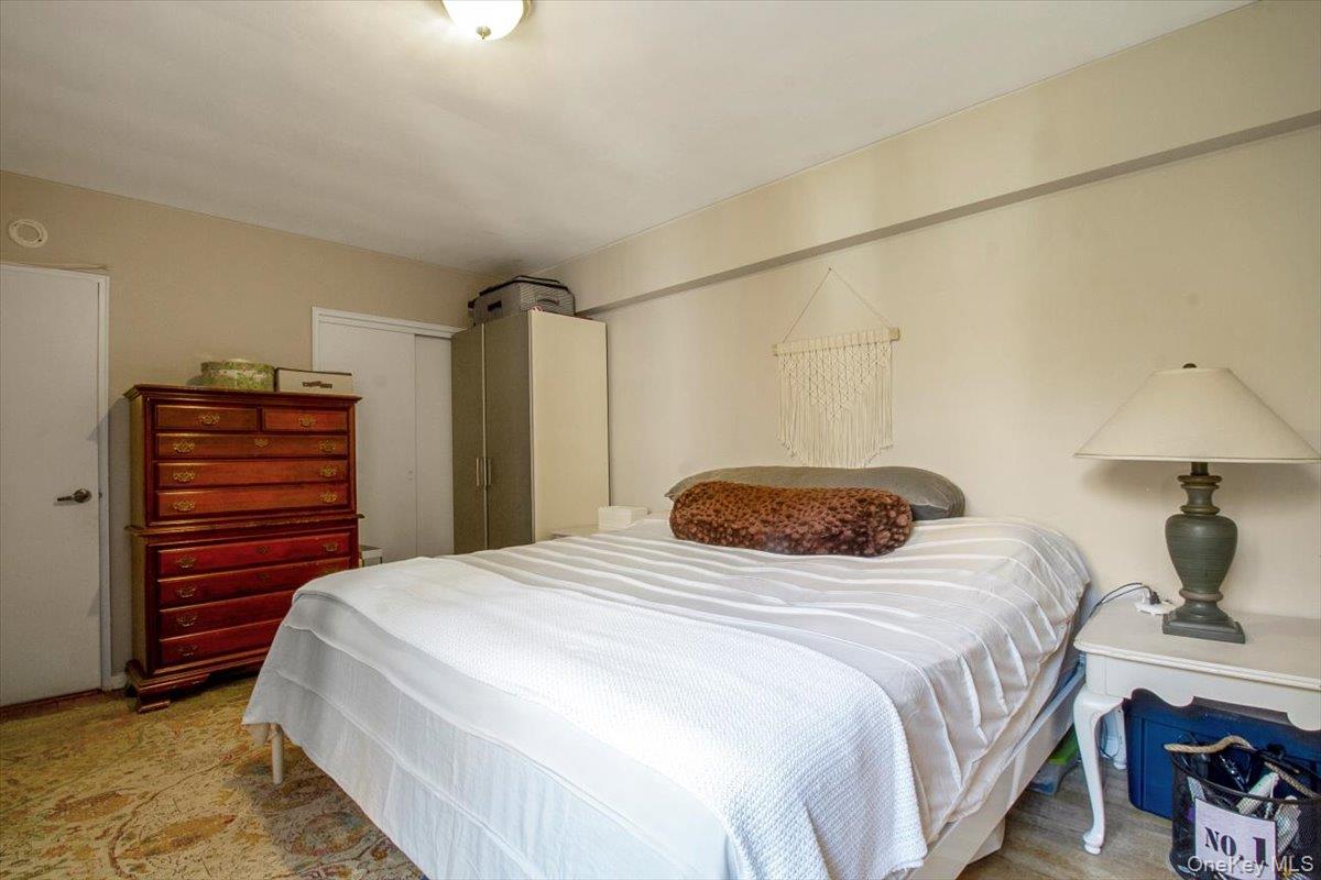 #16 photo, 279 N BROADWAY, 紐約州 Yonkers , NY 10701