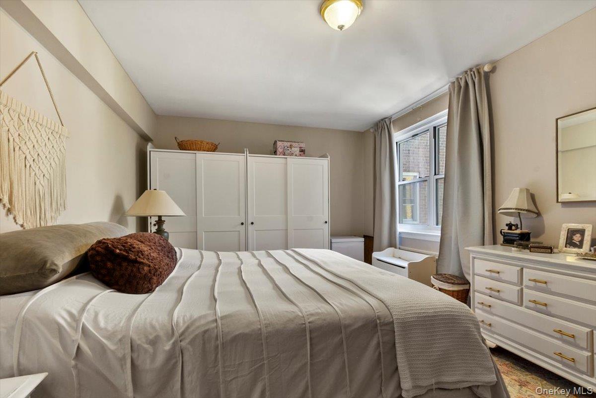 #17 photo, 279 N BROADWAY, 紐約州 Yonkers , NY 10701