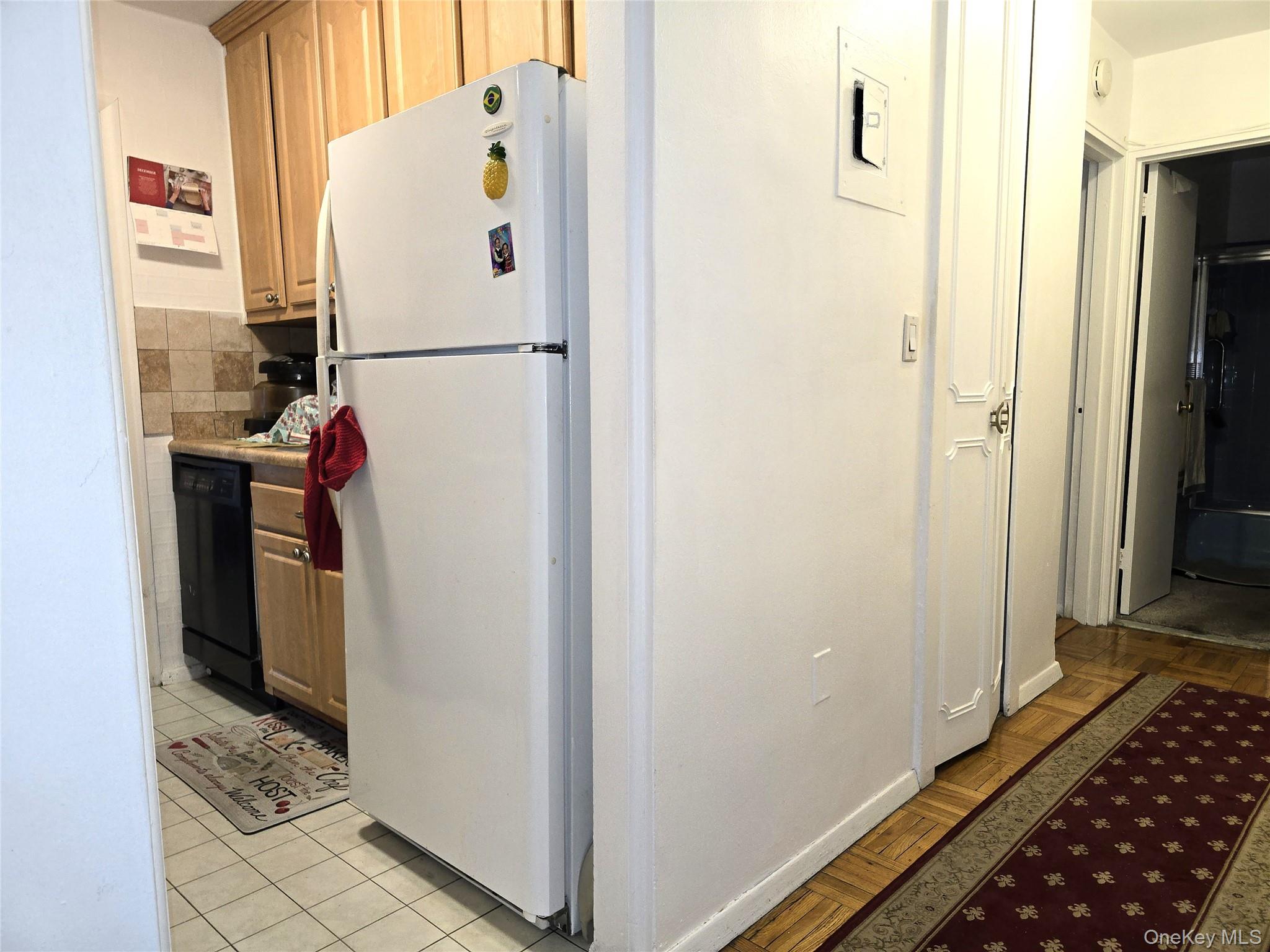 #19 photo, 1841 Central Park Avenue, Yonkers , NY 10710