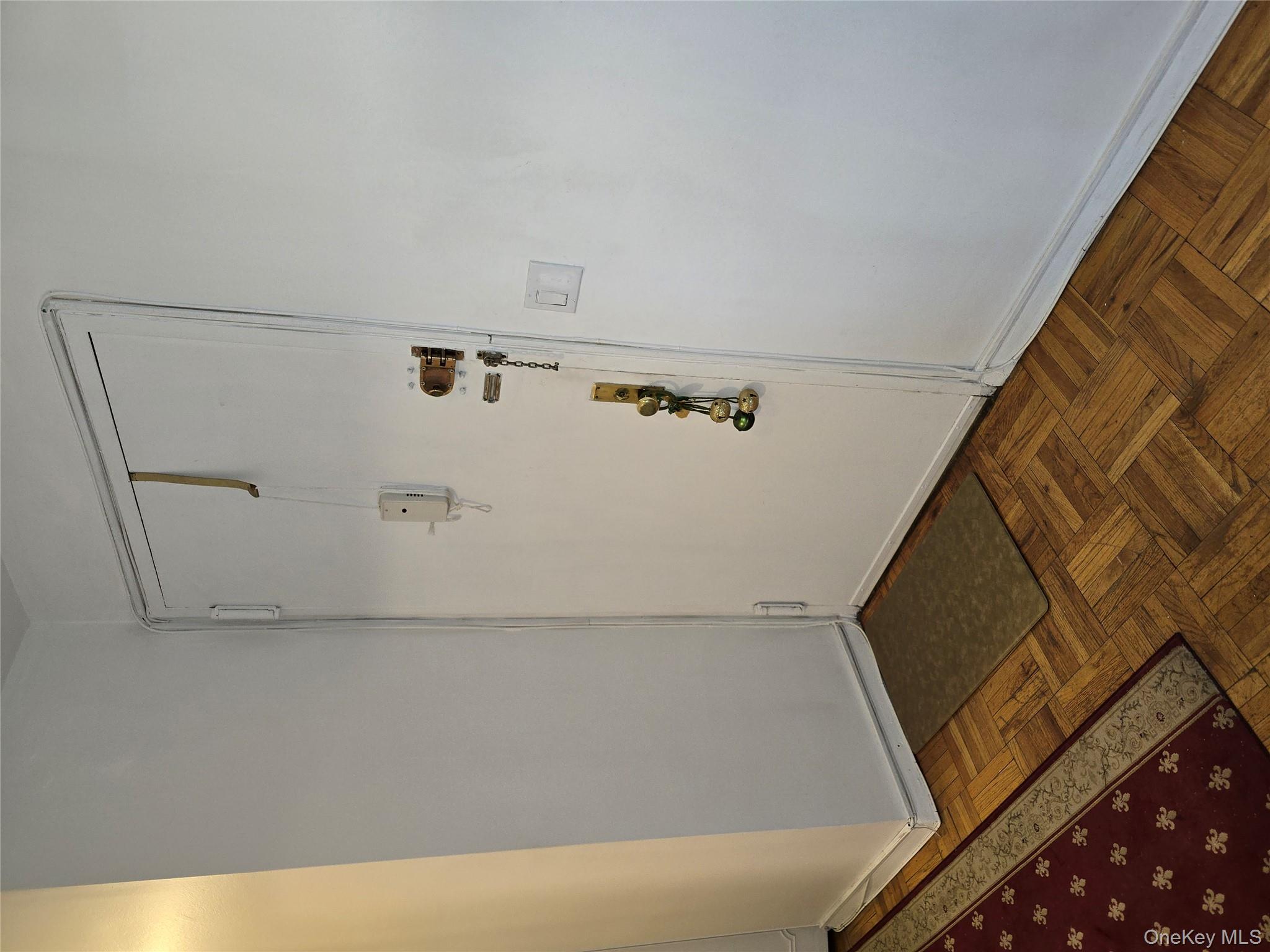 #7 photo, 1841 Central Park Avenue, Yonkers , NY 10710