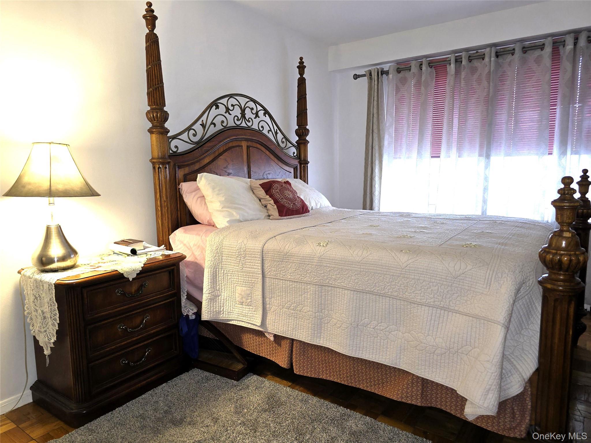 #9 photo, 1841 Central Park Avenue, Yonkers , NY 10710