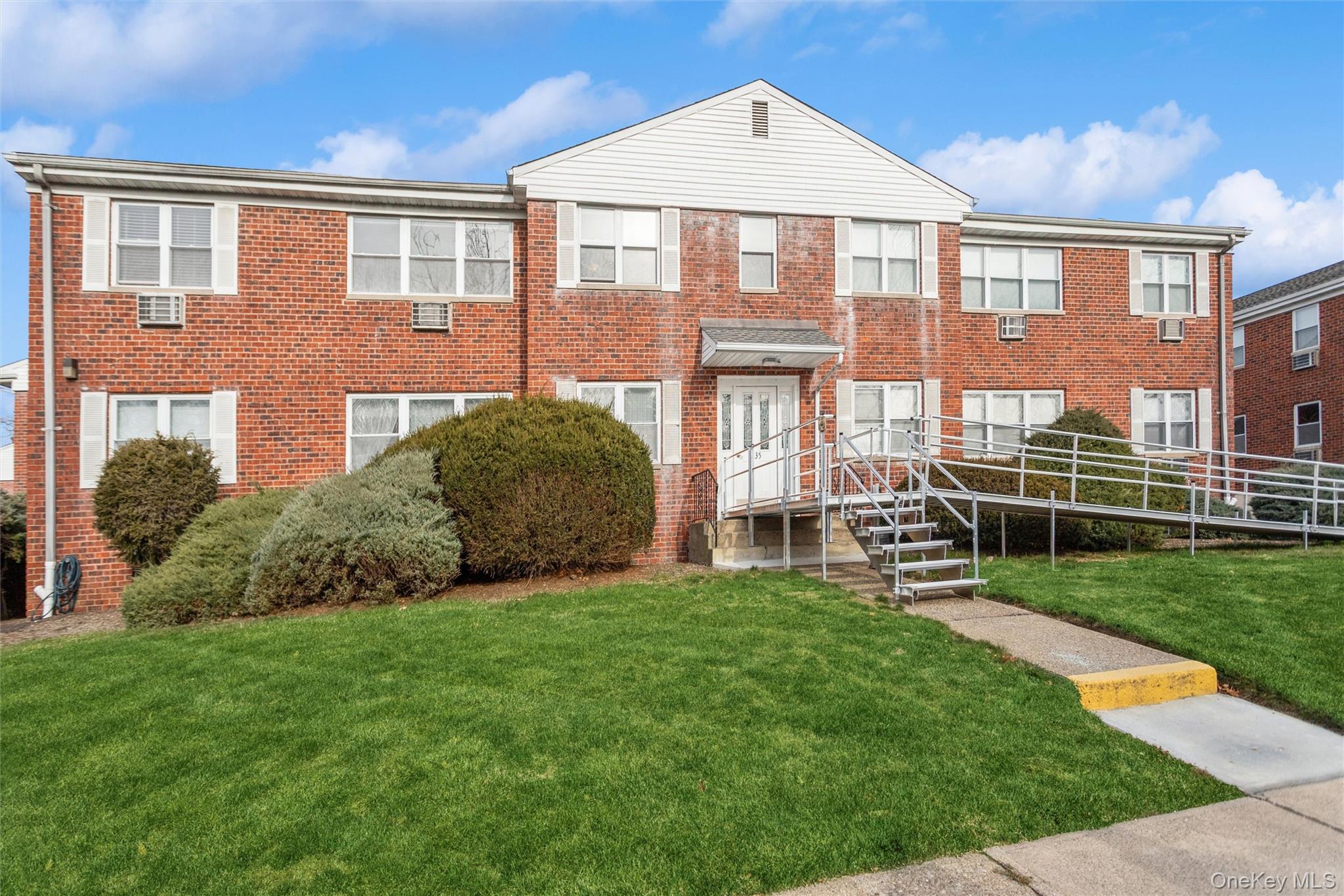 #20 photo, 235 N Middletown Road, Pearl River , NY 10965