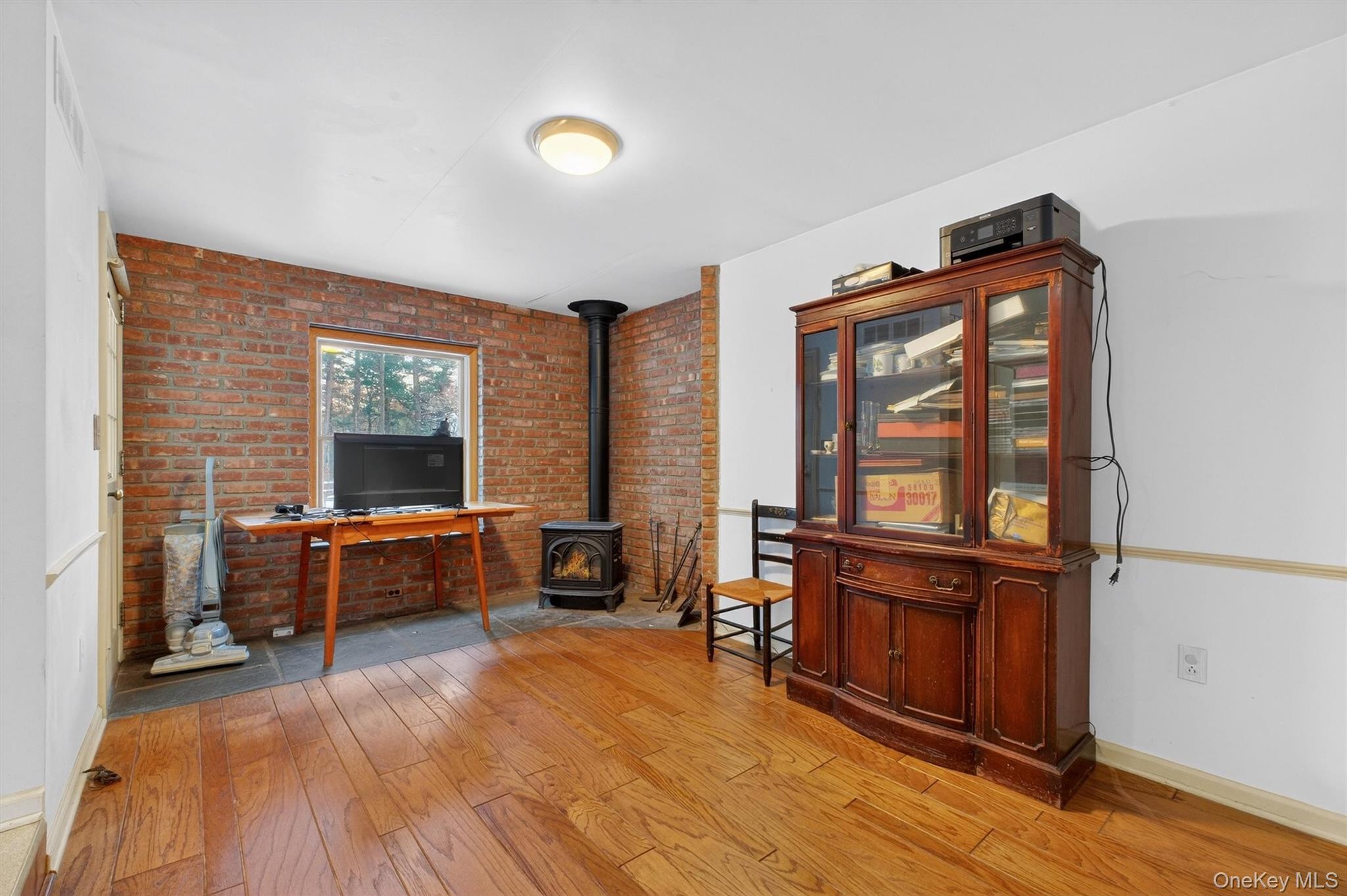 #14 photo, 15 Valley View Road, Hyde Park , NY 12538