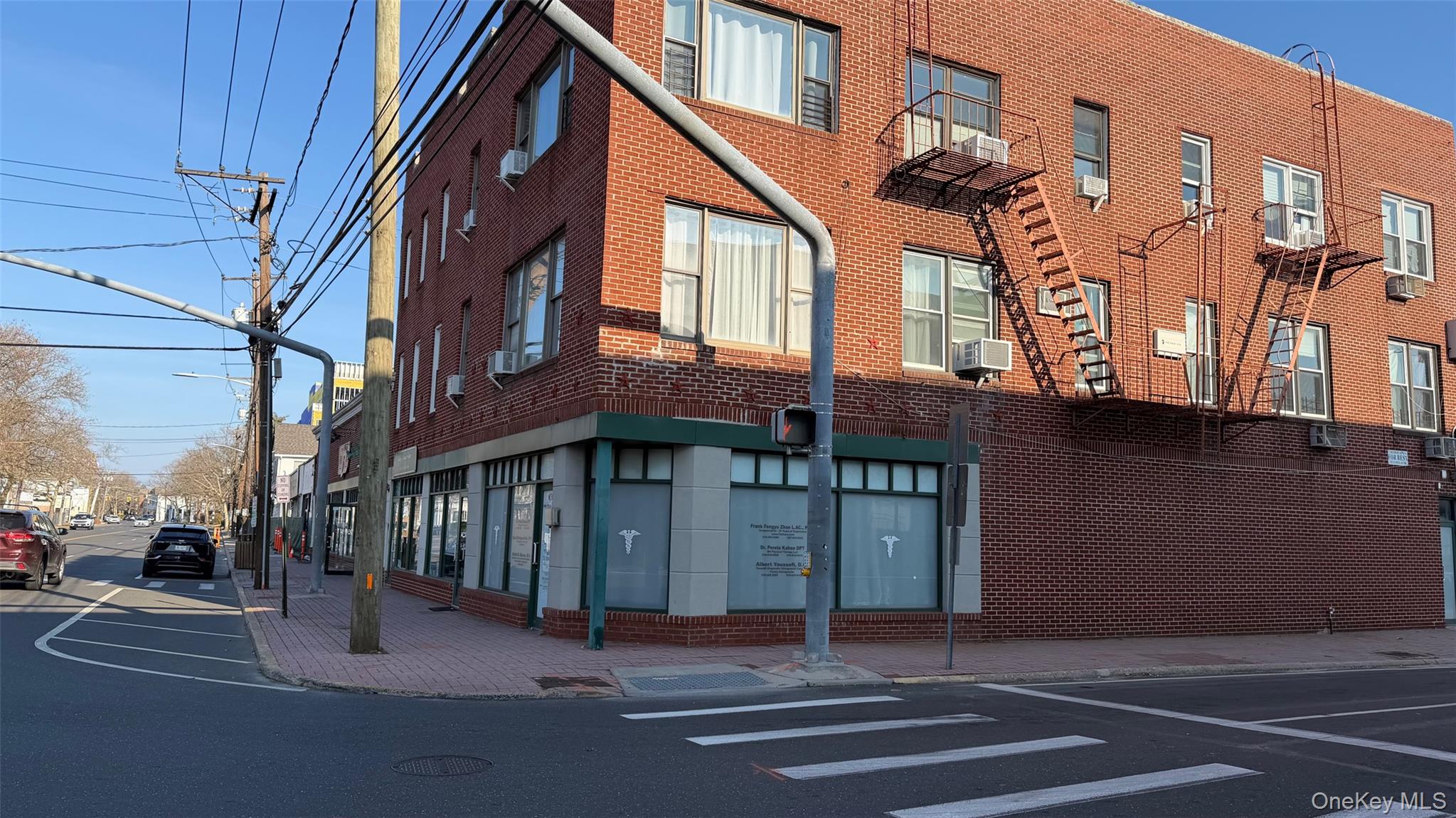 #1 photo, 707 Middle Neck Road, Great Neck , NY 11021