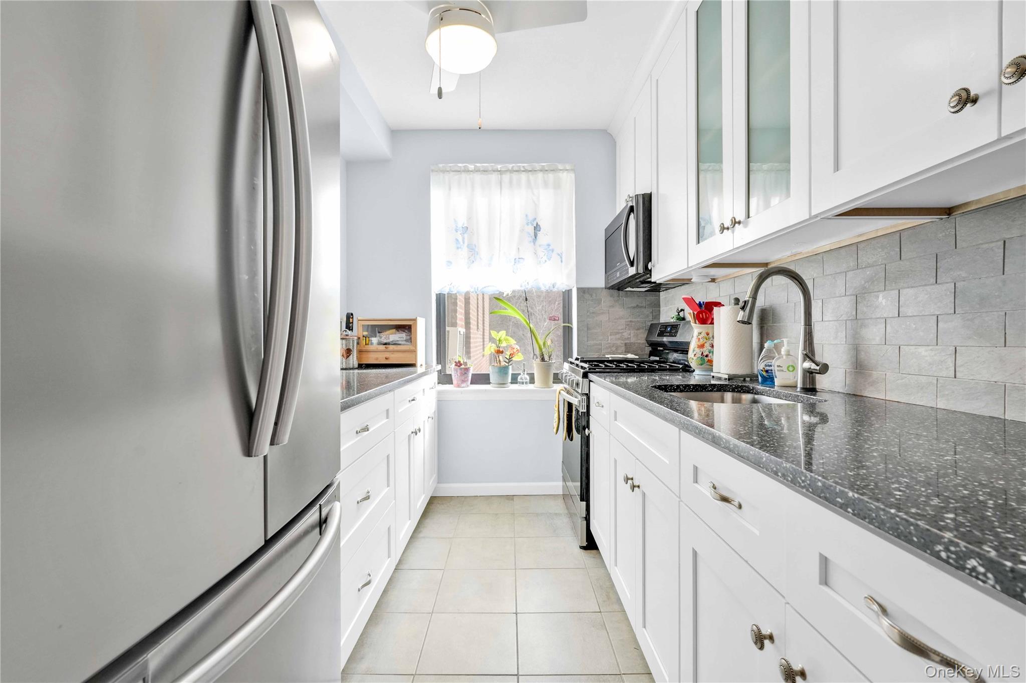 #11 photo, 26-25 141 Street, Flushing , NY 11354